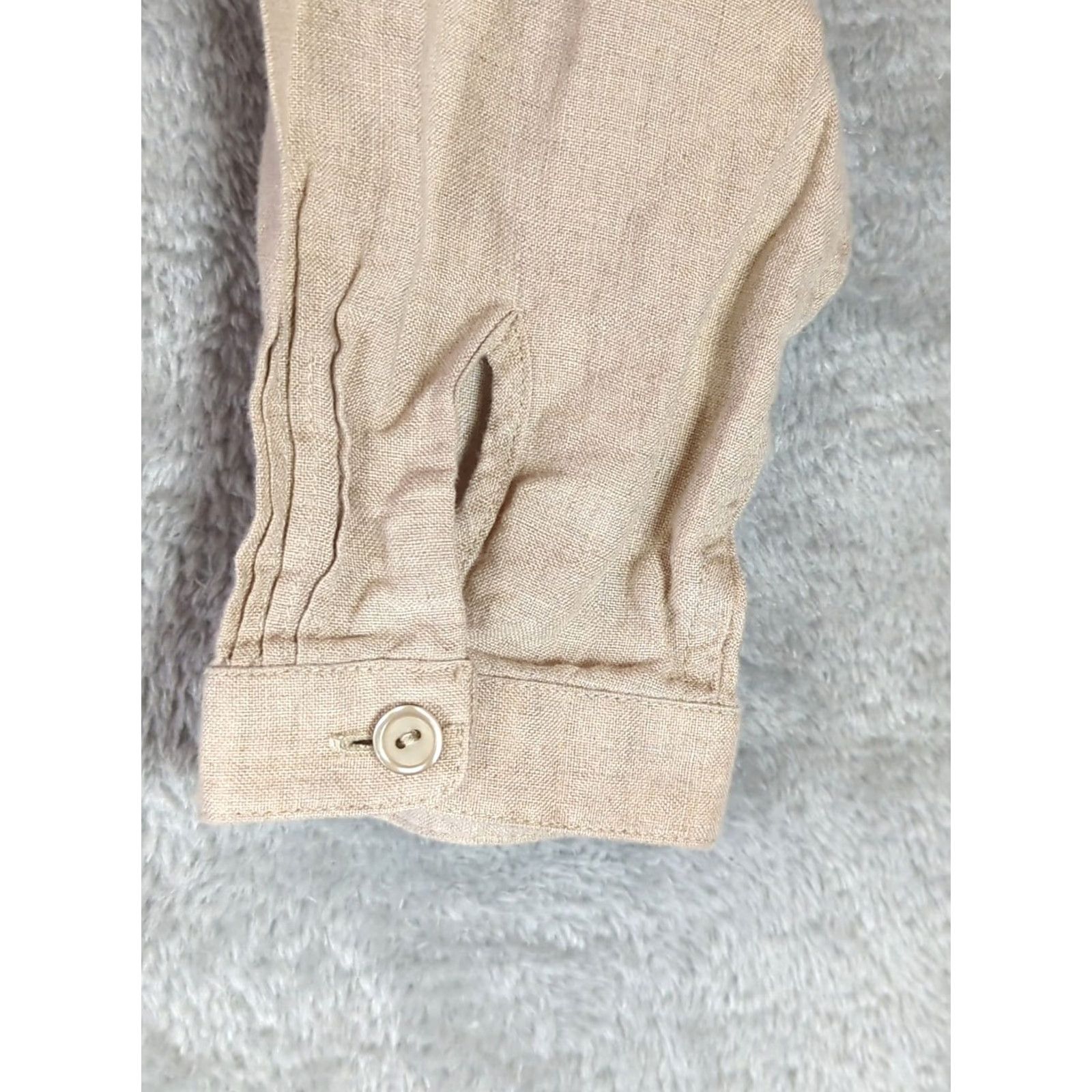 Vintage L.L. Bean Shirt Womens Small Beige Pleated Front Band Collar Long Sleeve Button | Linen Shirt | Casual Bohemian | Beige Size M / US 6-8 / IT 42-44 - 3 Thumbnail