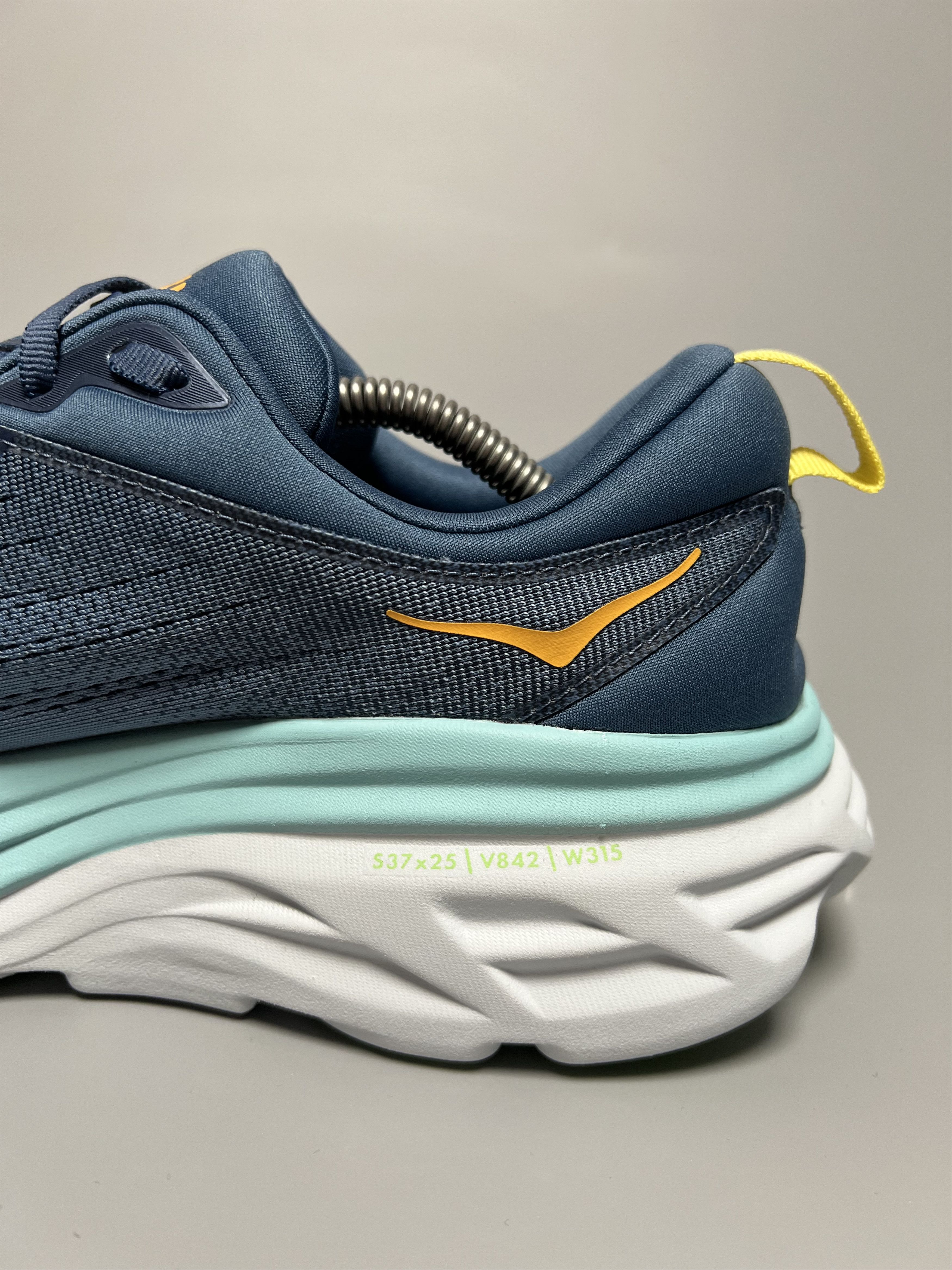 Hoka 10D Hoka One One Bondi 8 Men's Running Shoes Gym Walking Size US 10 / EU 43 - 11 Thumbnail