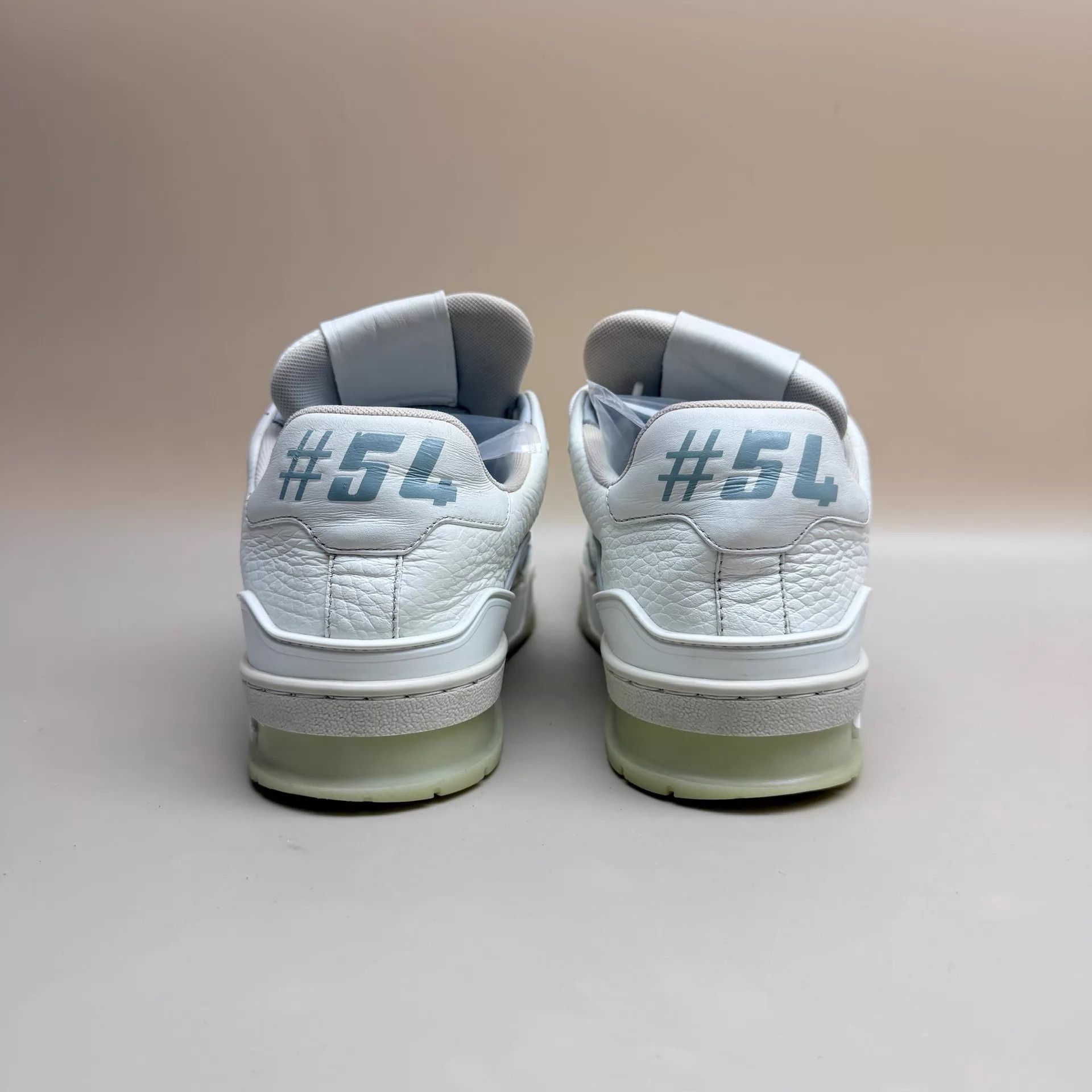 Louis Vuitton Louis Vuitton White Lace-up Trainer Women's 36 95 new Size US 5.5 / IT 35.5 - 3 Thumbnail