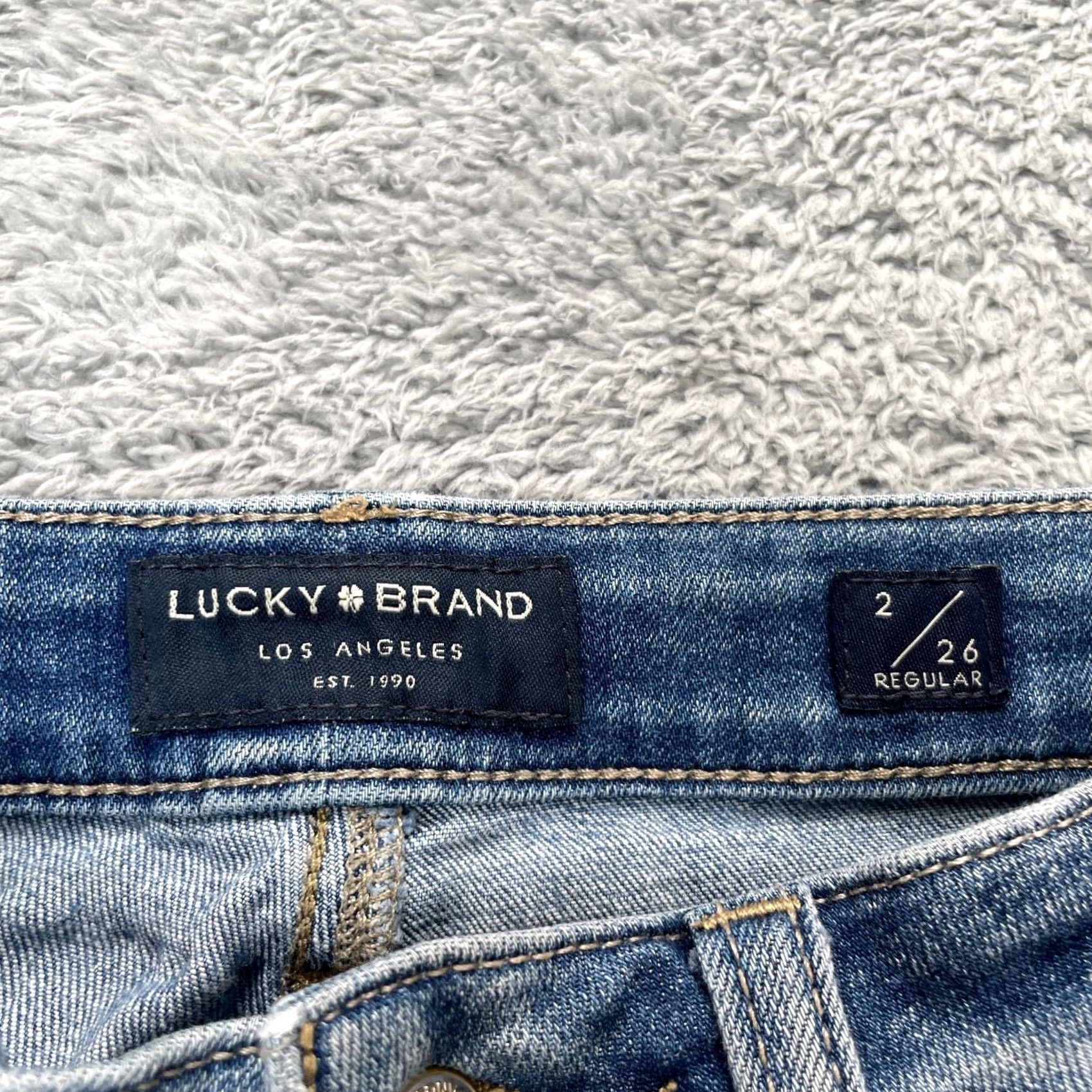 Lucky Brand Lucky Brand Jeans Womens 2x26R Blue Lolita Skinny Leg Whiskered Denim Low Rise Jeans Women 5-Pocket Denim Cotton Spandex Viscose Zip Button Size 26" / US 2 / IT 38 - 3 Thumbnail