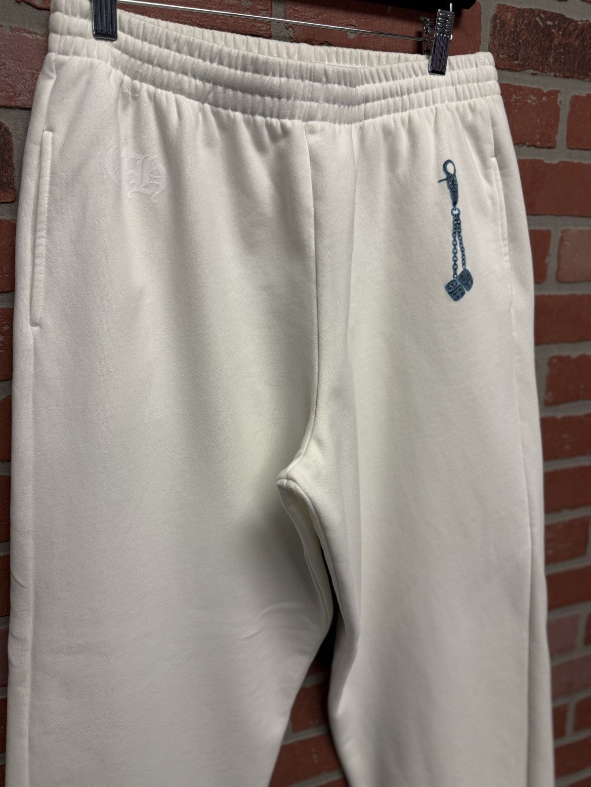 Chrome Hearts Chrome Hearts Fontainebleau Las Vegas Sweatpants Size Large Size US 34 / EU 50 - 4 Thumbnail