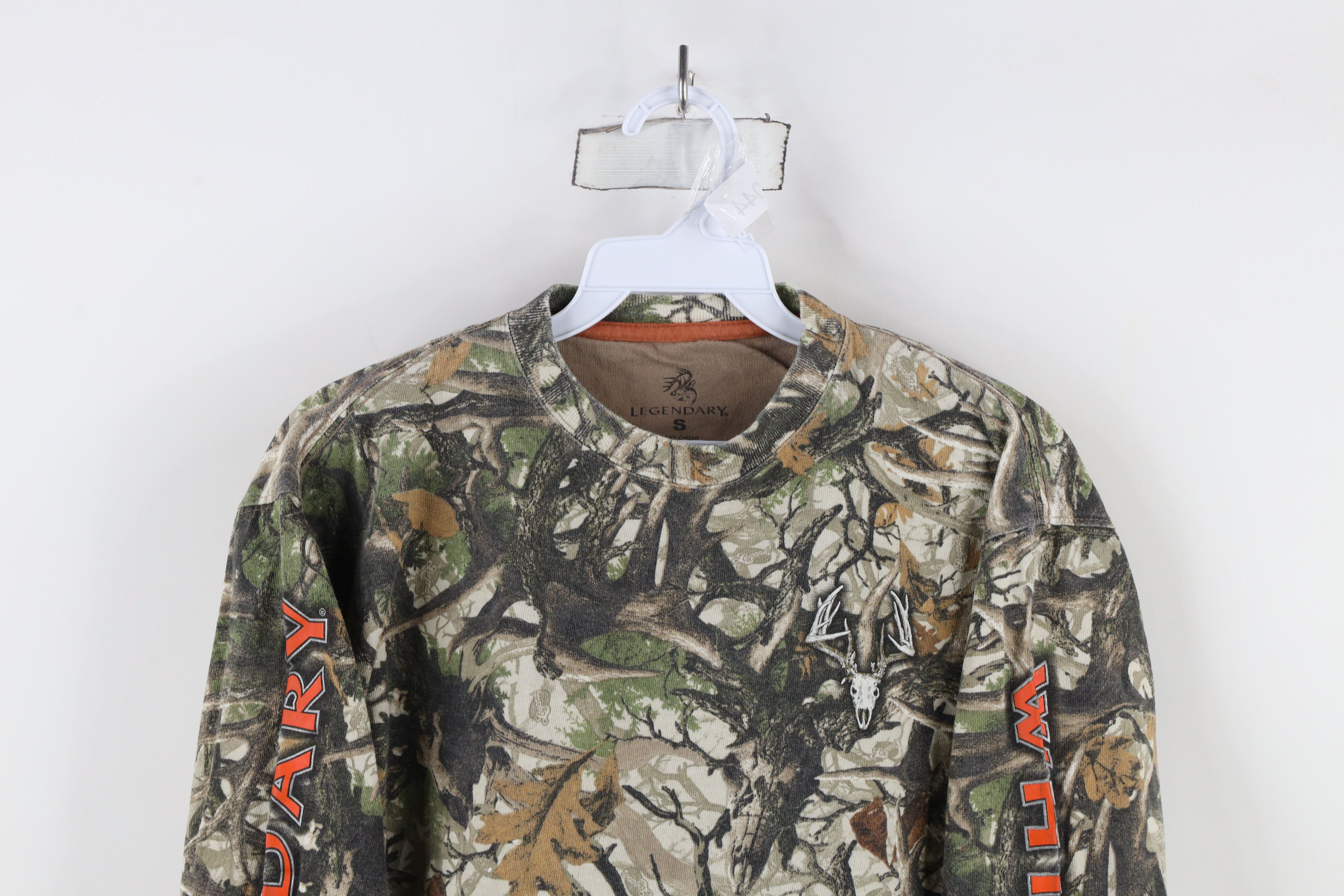 Vintage Vintage Streetwear Whitetail Camouflage Long Sleeve T-Shirt Size US S / EU 44-46 / 1 - 2 Thumbnail