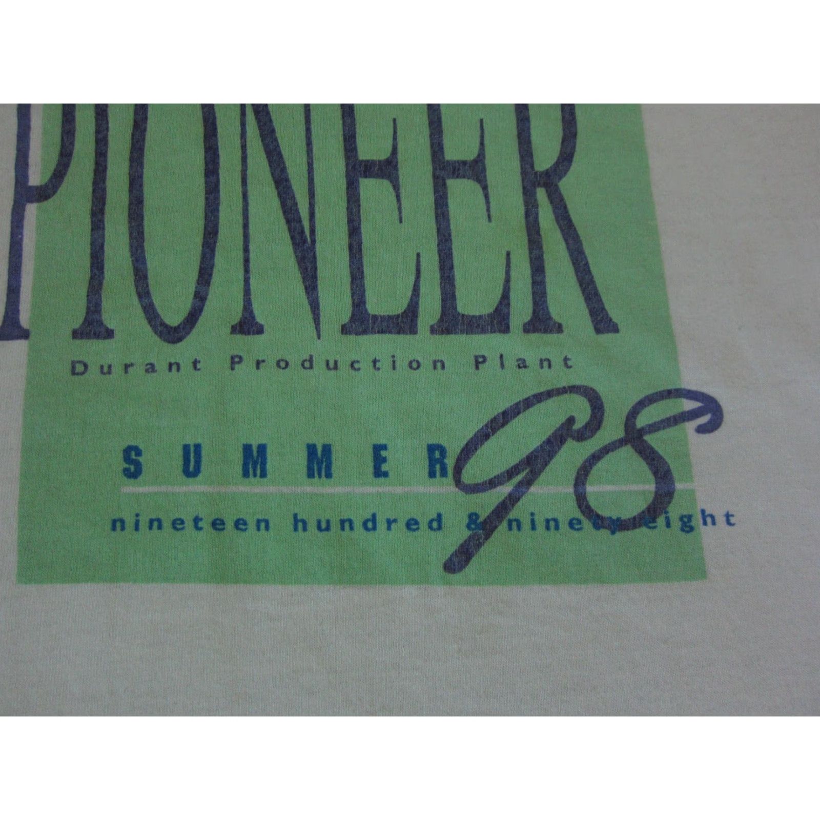 Fruit Of The Loom VINTAGE Pioneer Shirt Mens XL White Fruit of the Loom 90s T-Shirt US 70s 80s 90s Punk Rock Cat School Classic USA Size US XL / EU 56 / 4 - 4 Thumbnail