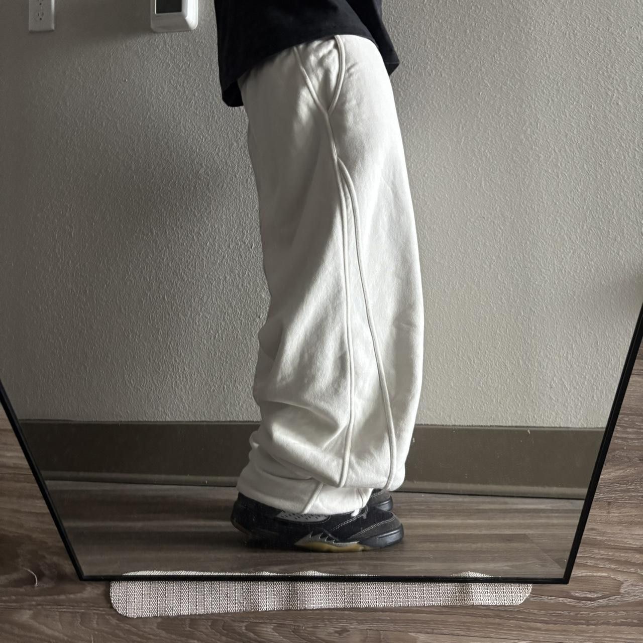 Vintage Crazy Vintage Y2K/2000s Baggy Cream Skater Style Essential Sweatpants! Fits L Size US 36 / EU 52 - 2 Thumbnail