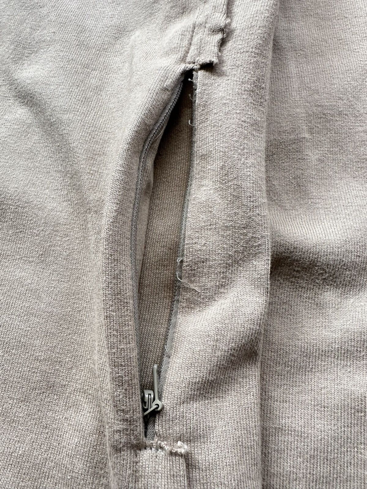 14th Addiction 00's Battalion Japan raw edge slim zipper hoodie Size US S / EU 44-46 / 1 - 23 Thumbnail