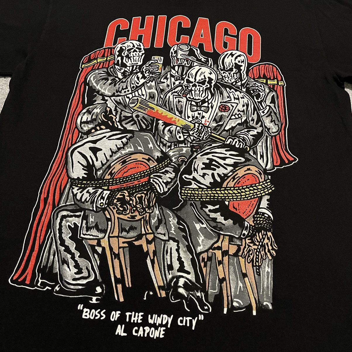 Warren Lotas Warren Lotas Chicago Boss of the Windy City Al Capone Tee Size US L / EU 52-54 / 3 - 3 Thumbnail