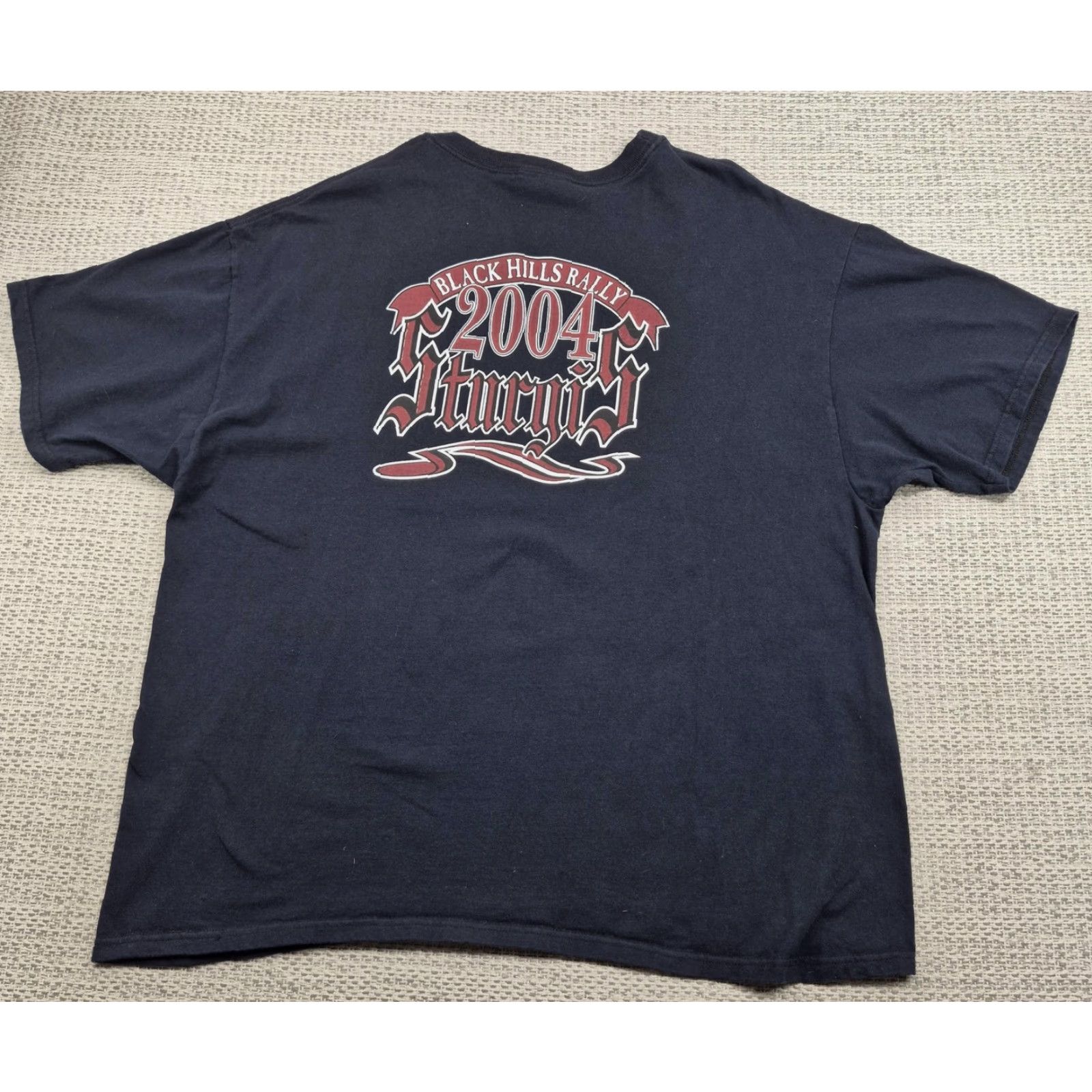 Hanes VINTAGE Hanes Beefy-T Sturgis Black Hills Rally Shirt Mens 2XL Black Wolf Moon Graphic 2004 Rally Biker Shirt Mens Size US XXL / EU 58 / 5 - 5 Thumbnail