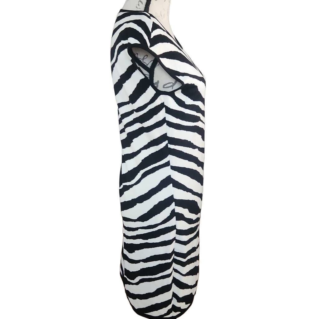 Express Express Women's Size Medium White Black Tiger Stripe Sleevel Size M / US 6-8 / IT 42-44 - 3 Thumbnail