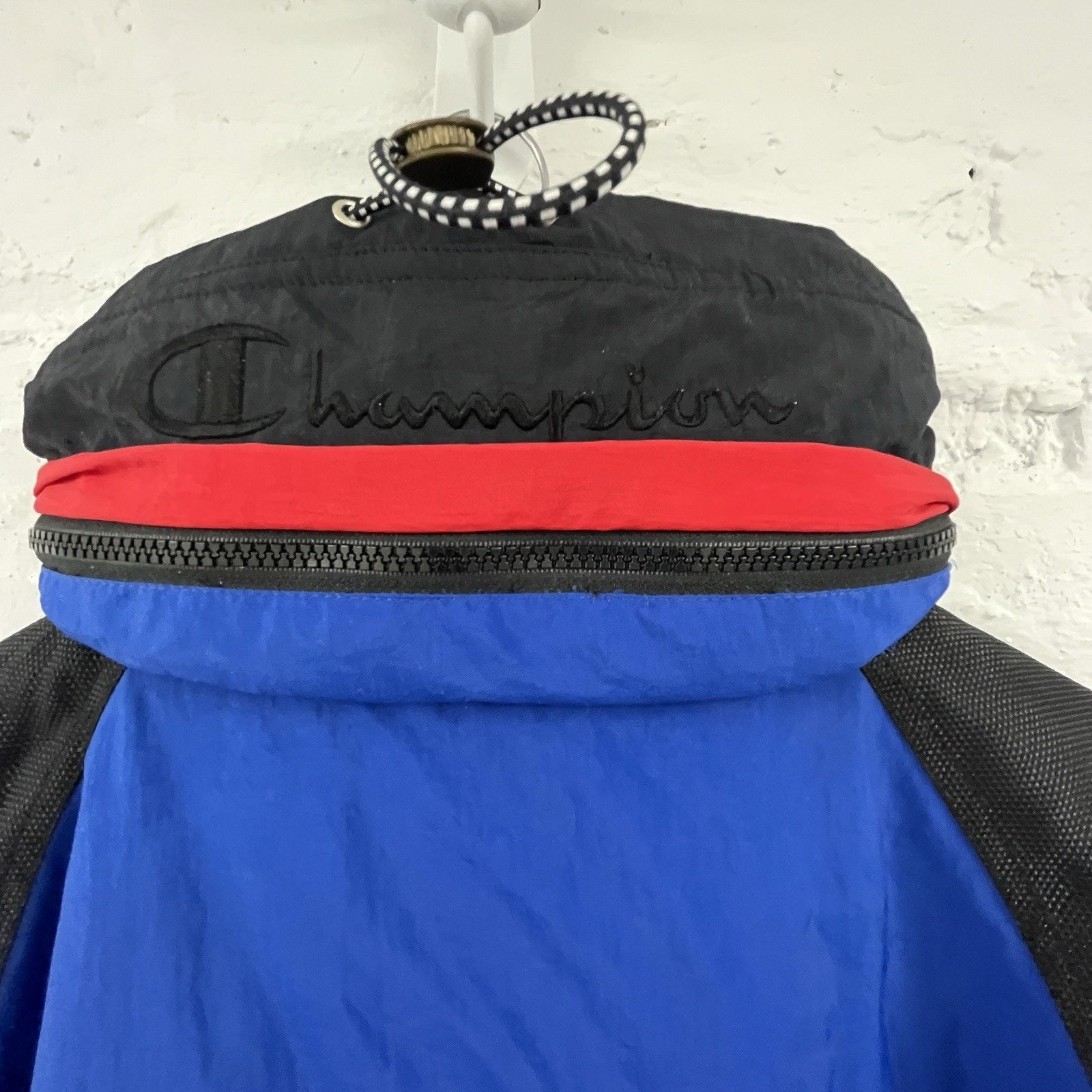 Champion Vintage 90s Champion NBA League Insulated Jacket Hooded XL Size US XL / EU 56 / 4 - 9 Thumbnail