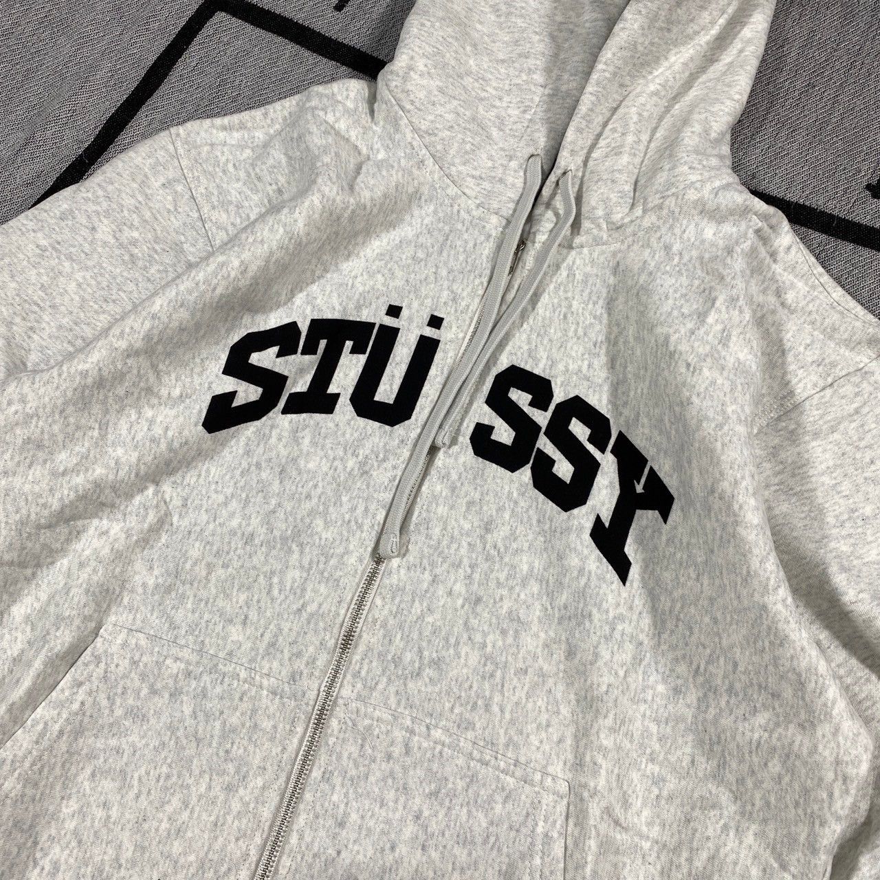 Japanese Brand × Stussy HYPE Stussy Sport Zip Hoodie Medium Size US M / EU 48-50 / 2 - 2 Thumbnail