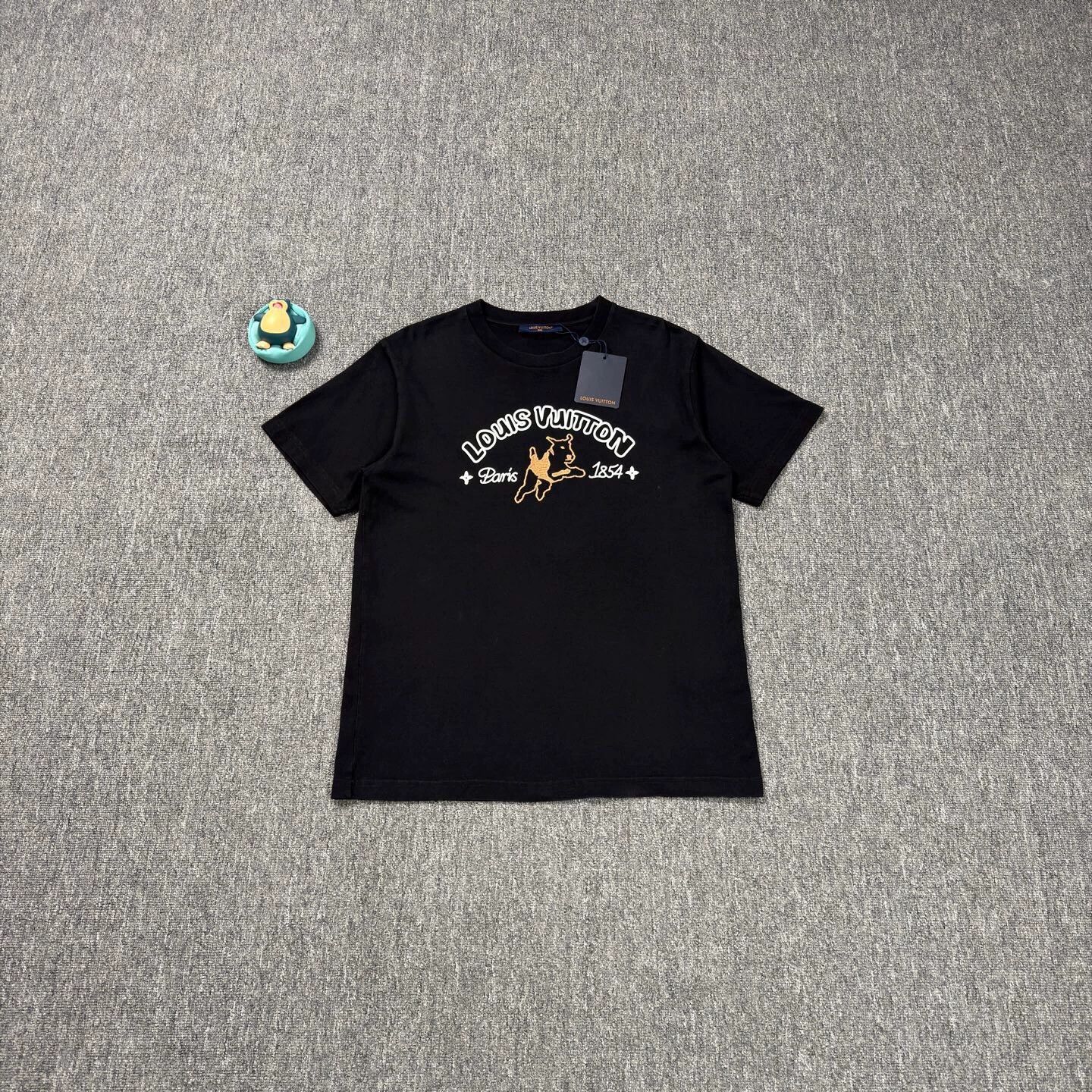Louis Vuitton Tyler x LV Puppy Embroidered Black Short M New Size US M / EU 48-50 / 2 - 1 Thumbnail
