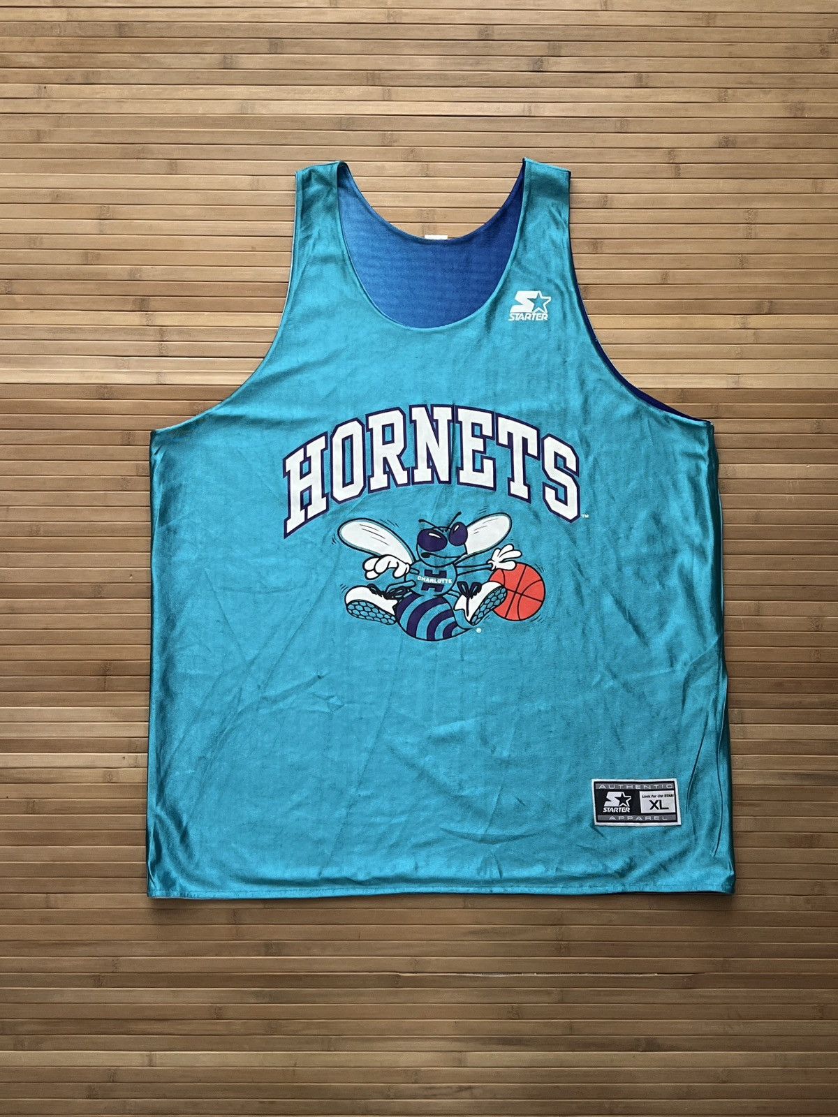 NBA 90s Charlotte Hornets Reversible Jersey Size US XL / EU 56 / 4 - 1 Thumbnail