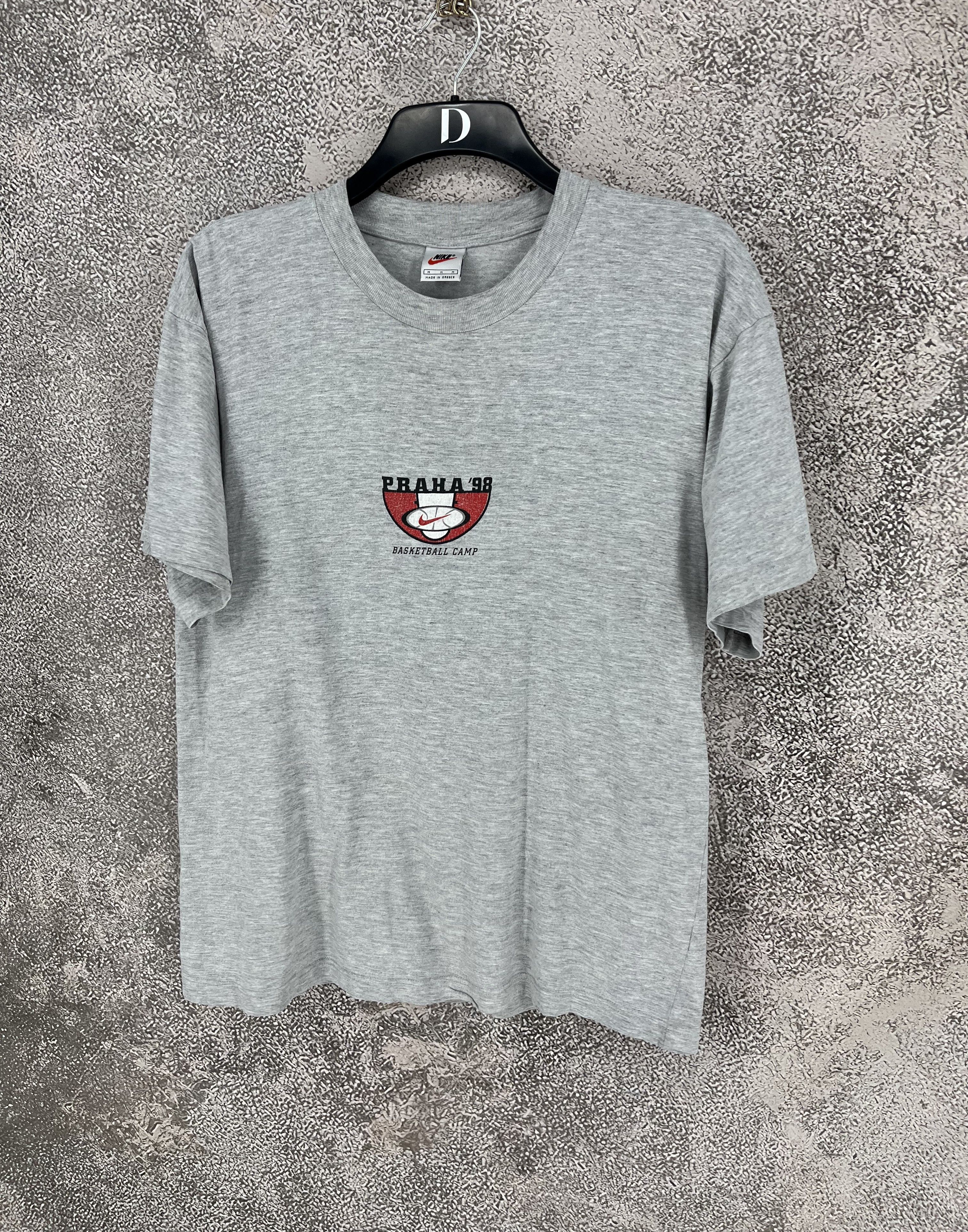 Nike Vintage 90s Praha 98 Basketball Camp T-Shirt M Grey Size US M / EU 48-50 / 2 - 3 Thumbnail