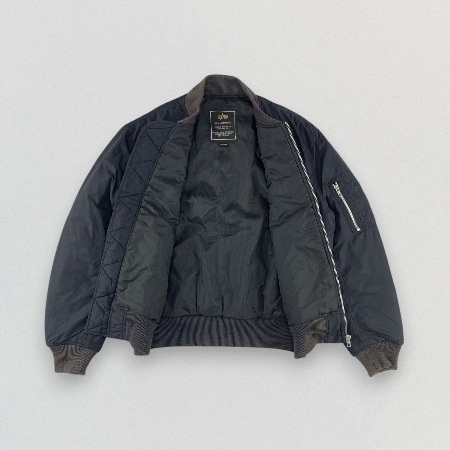 Alpha Industries Alpha Industries MA-1 Bomber Flight Jacket K1232 Size US L / EU 52-54 / 3 - 2 Thumbnail