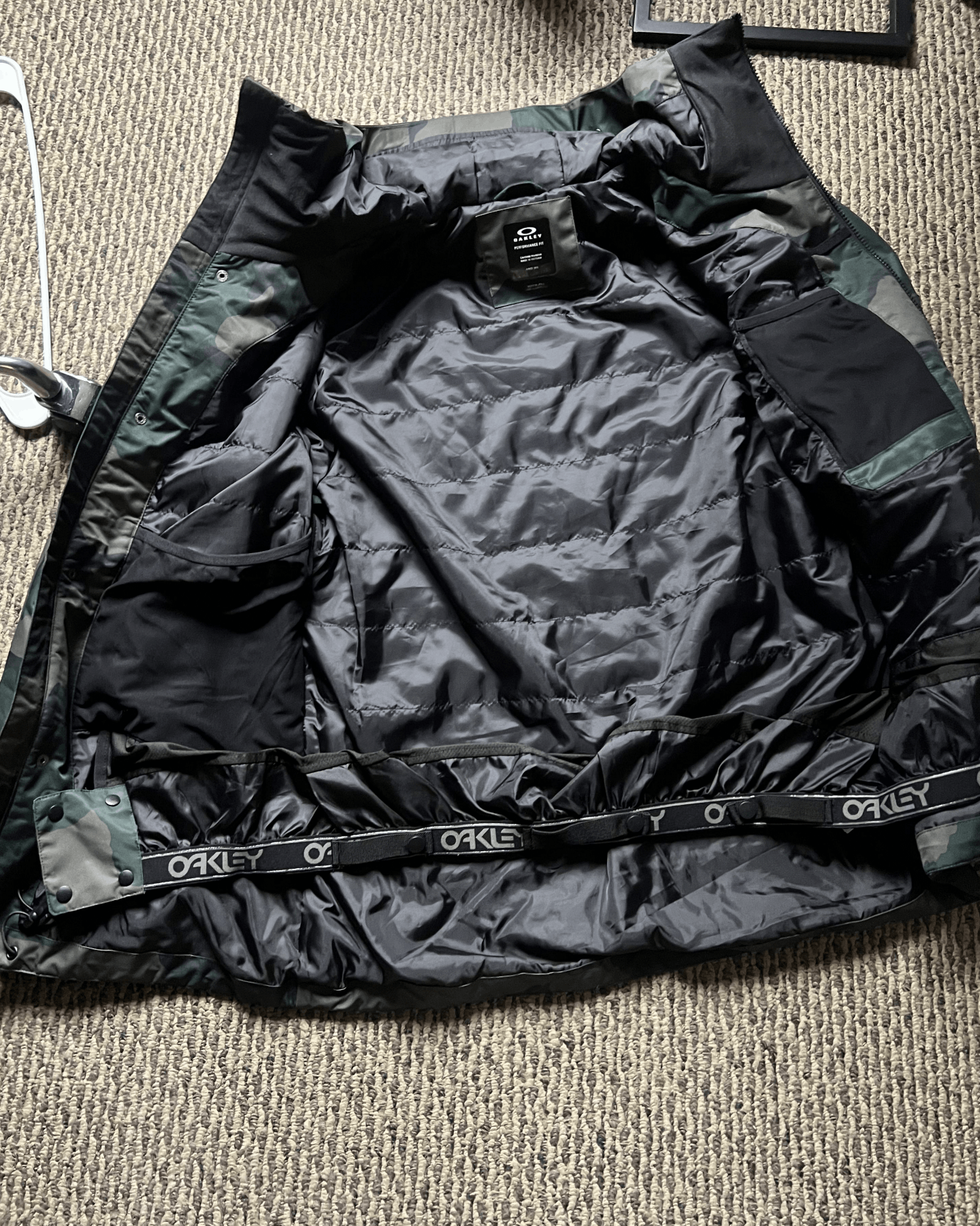 Oakley Standard Range RC Jacket, B1B Camo Hunter, Medium Size US M / EU 48-50 / 2 - 4 Thumbnail
