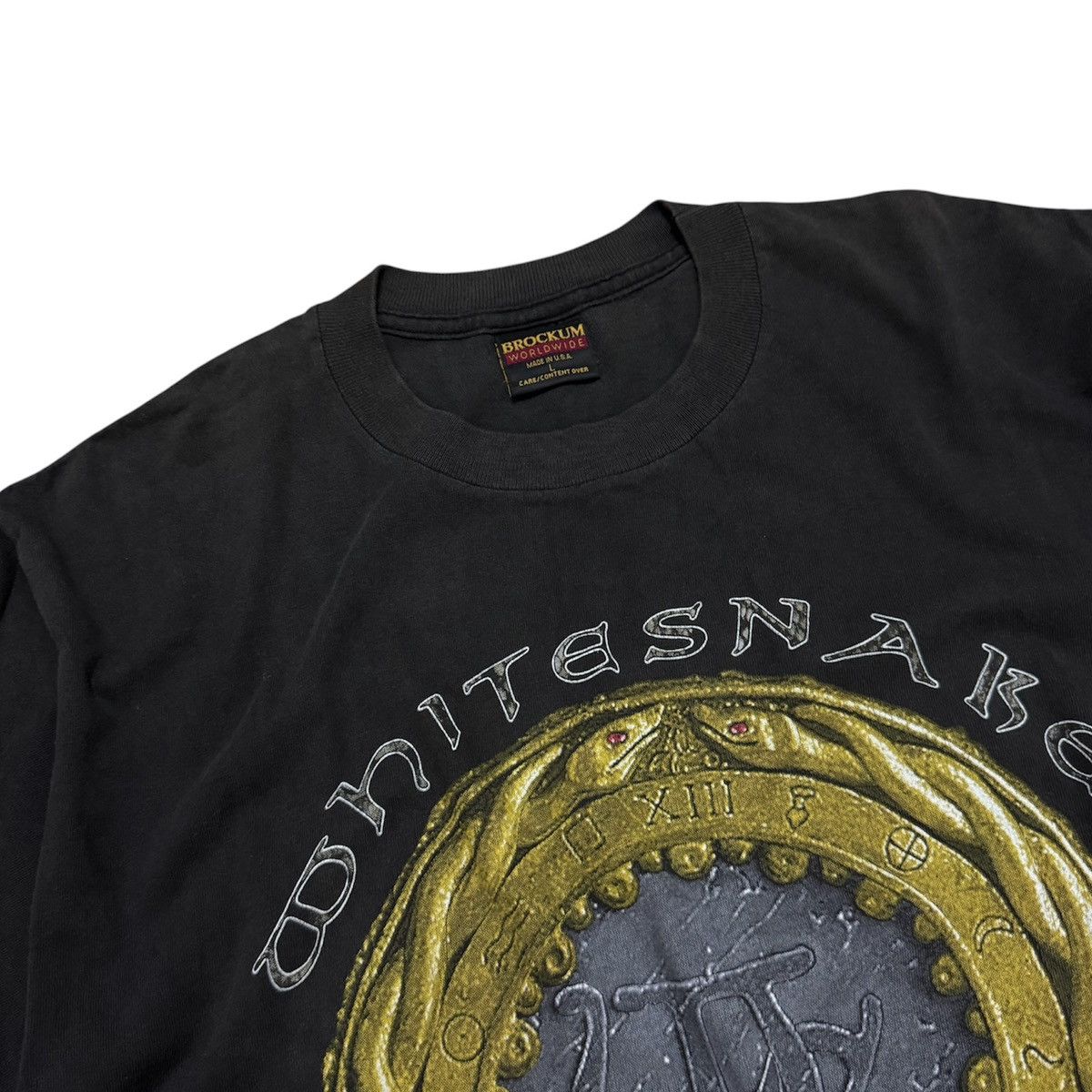 Band Tees × Vintage Vintage 90s Whitesnakes Fall Tour 1994 Tshirt Size US L / EU 52-54 / 3 - 7 Thumbnail