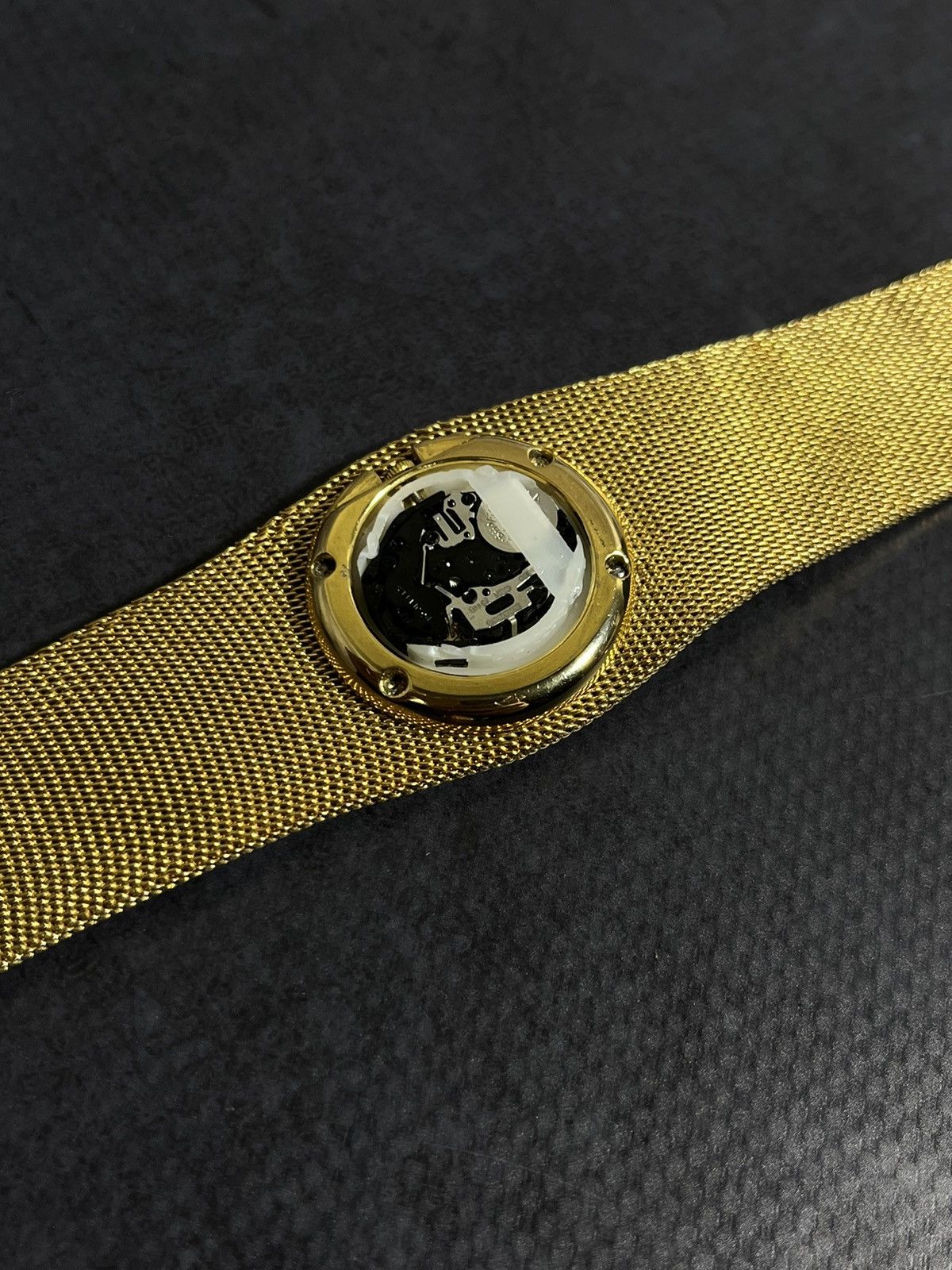 Hysteric Glamour Minimalist BCDZZ Gold Mesh Watch Japanese Quartz Size ONE SIZE - 8 Thumbnail
