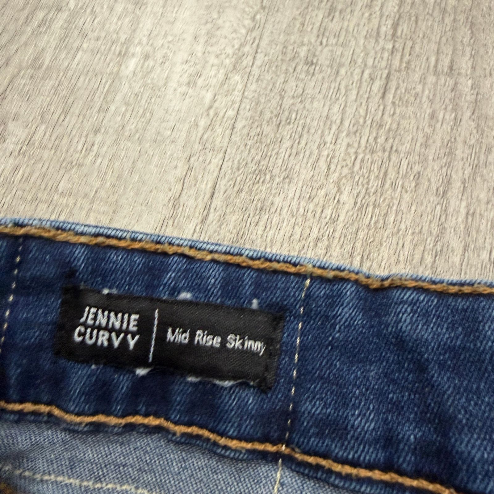 True Religion True Religion Jennie Curvy Mid Rise Skinny Jeans Women's 34 Size 34" / US 12 / IT 48 - 5 Thumbnail