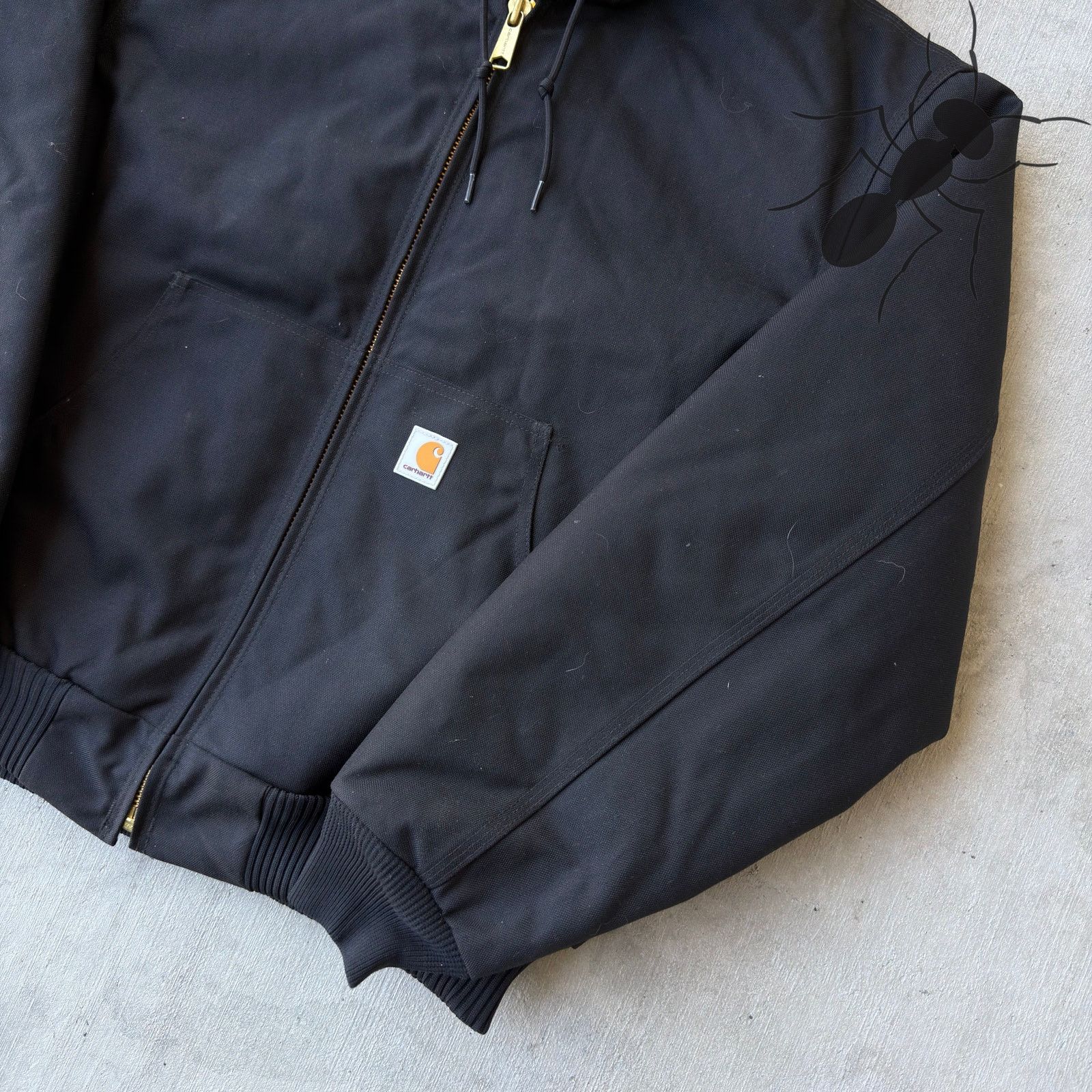 Carhartt × Vintage Carhartt J133 black hooded work wear jacket Size US L / EU 52-54 / 3 - 4 Thumbnail