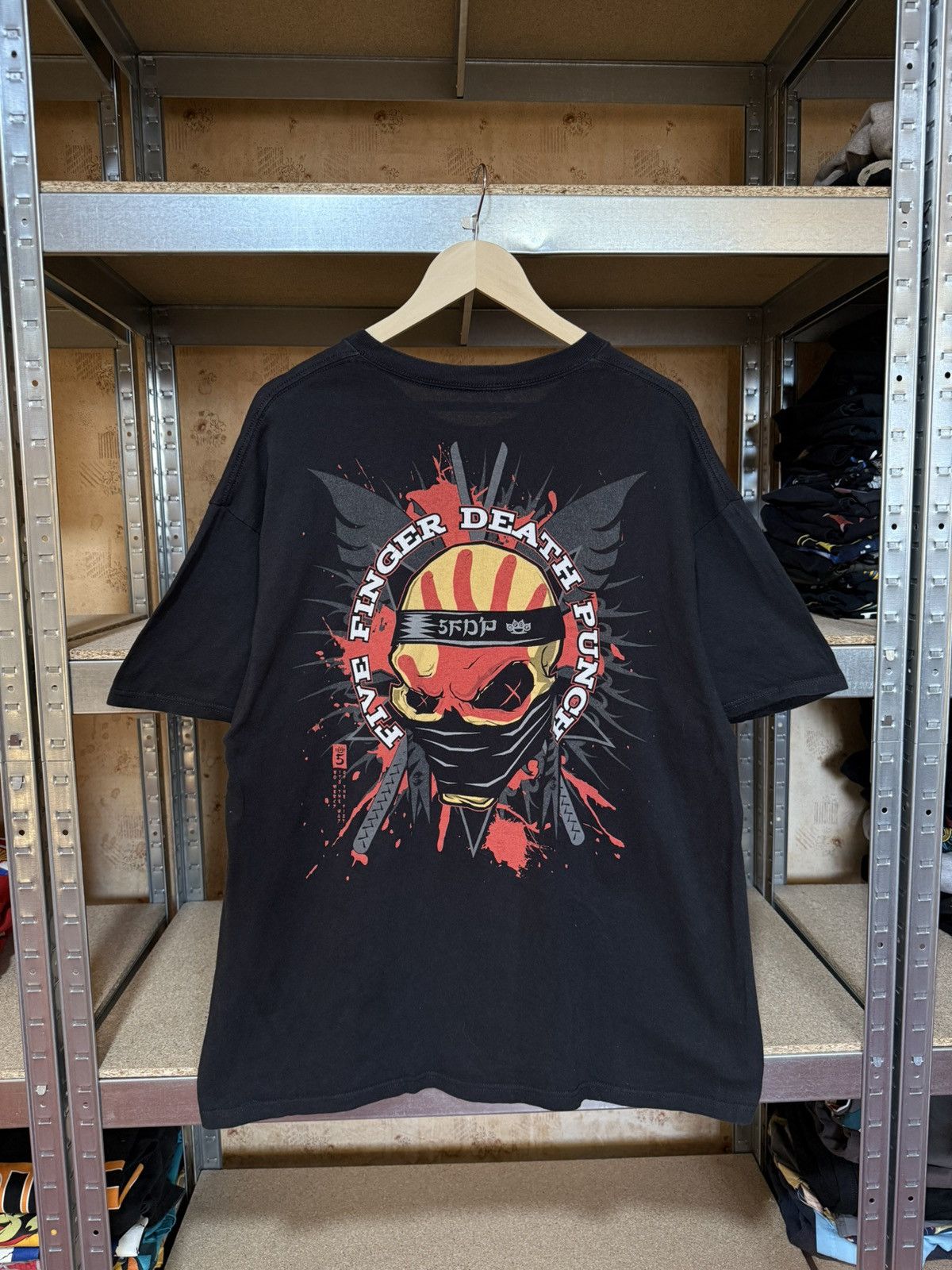 Band Tees × Vintage Vintage 2010 Five Finger Death Punch Rock Band T-Shirt Y2K Size US XXL / EU 58 / 5 - 1 Thumbnail