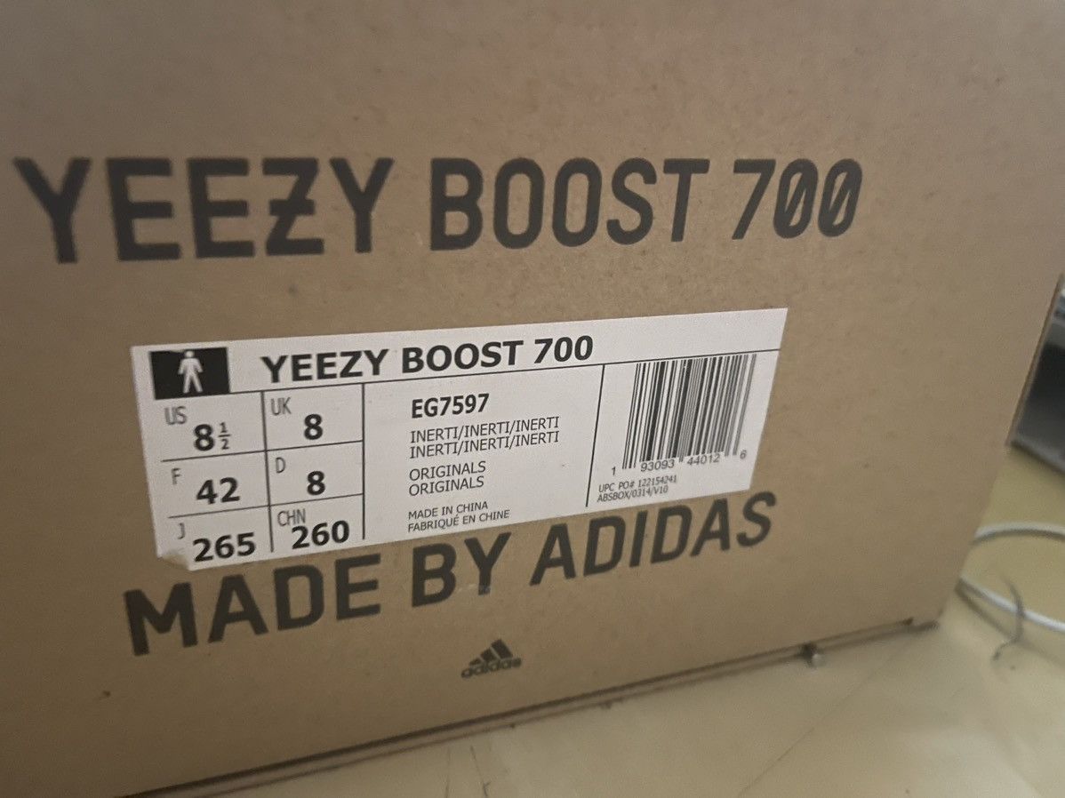 Adidas × Yeezy Yeezy Boost Ocre Color Size US 8.5 / EU 41-42 - 3 Thumbnail