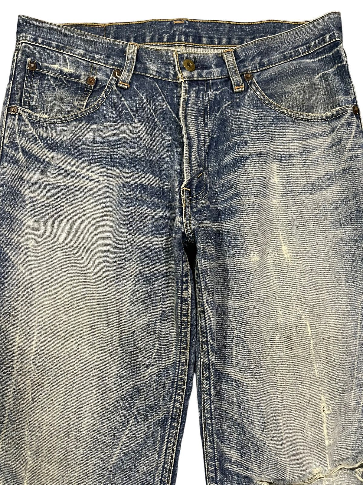 Levi's Vintage 90s Levis Blue Wash Style Distress Style Jeans Size US 32 / EU 48 - 3 Thumbnail