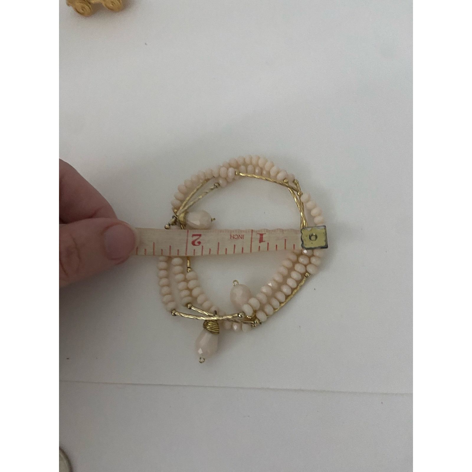 Handmade handmade cream glass bead bracelets gold tone Size ONE SIZE - 4 Thumbnail