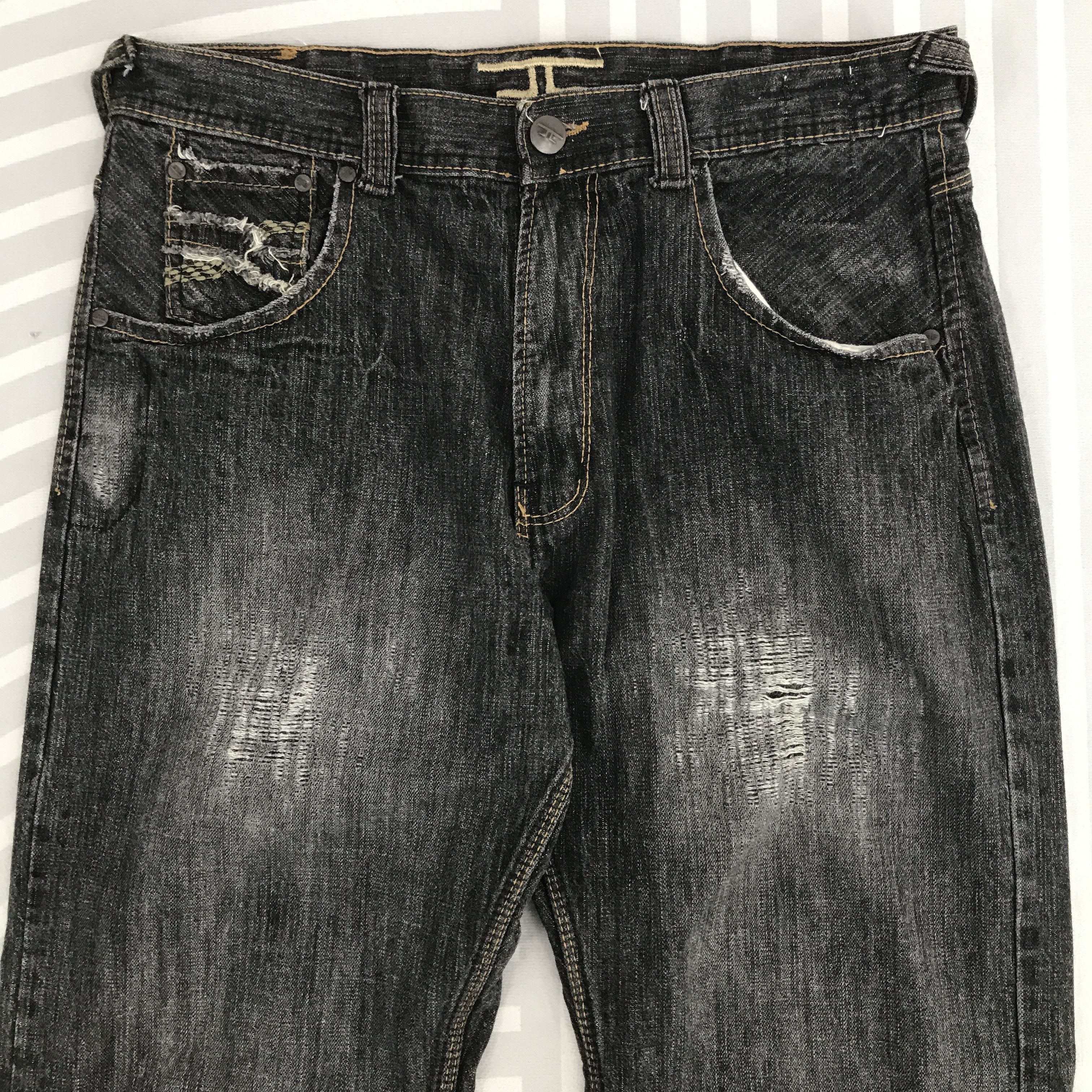 Japanese Brand × Vintage Japan Black denim Distressed style jeans Denim Size US 34 / EU 50 - 2 Thumbnail