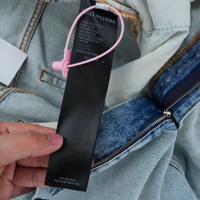Balenciaga Balenciaga Balenciaga Wash Destroyed WideLeg Jeans -2507 Size US 28 / EU 44 - 5 Thumbnail
