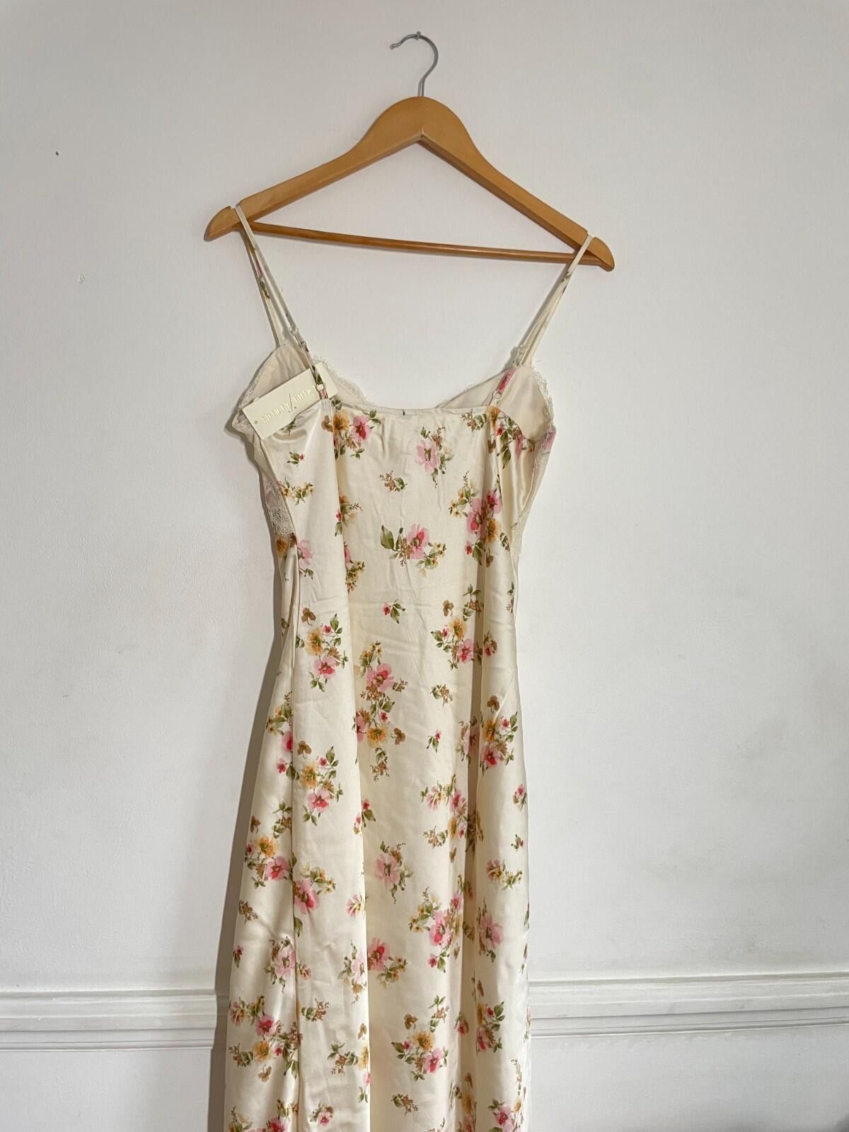 Other Thirty Thirty LA Cream Floral Lace Slip Midi Dress M BNWT Size M / US 6-8 / IT 42-44 - 4 Thumbnail