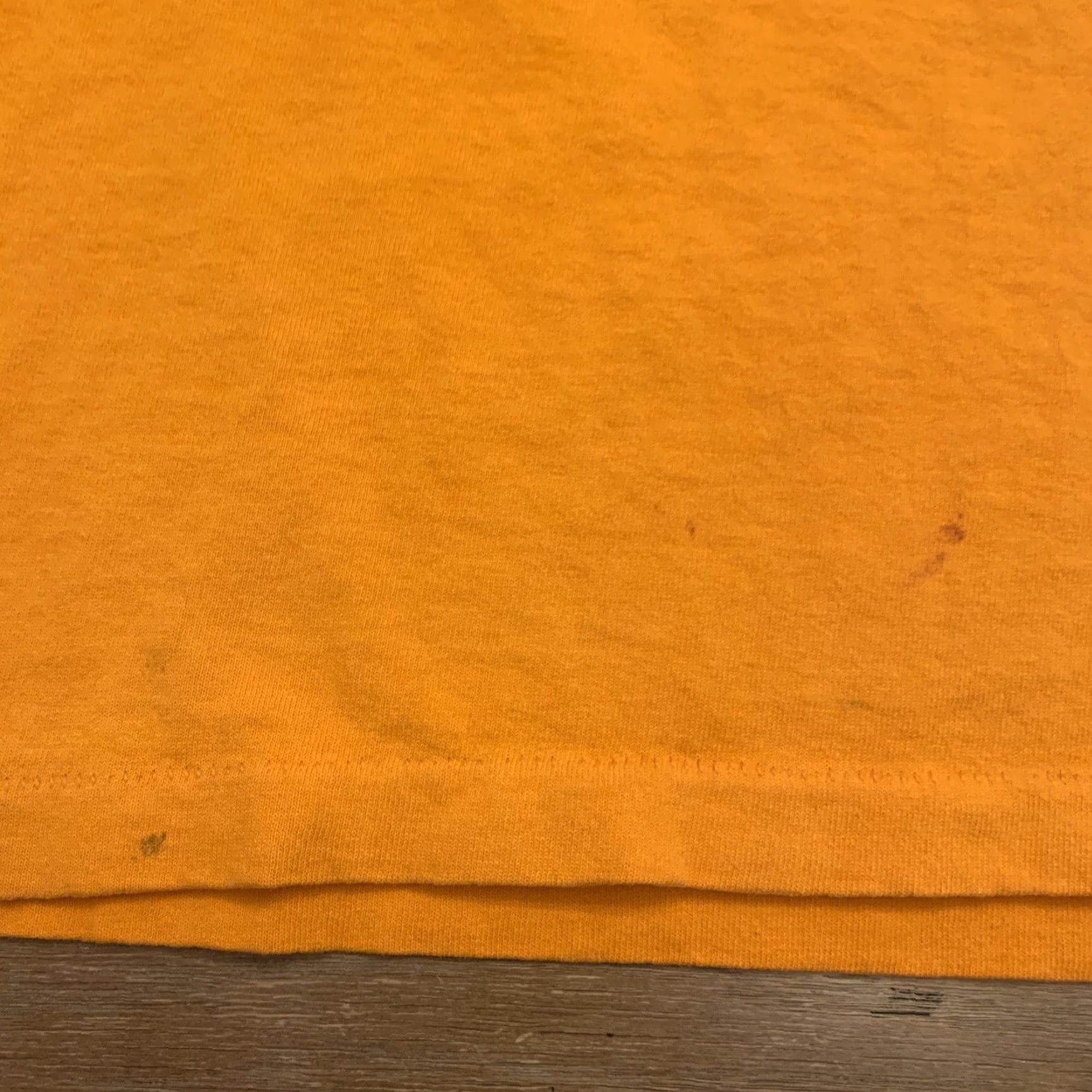 Vintage VINTAGE Volunteers UT 27 Shirt Unisex Adults L Orange 90s Single Stitch 100% Cotton/Poly Riverview Mfg Size US L / EU 52-54 / 3 - 7 Thumbnail