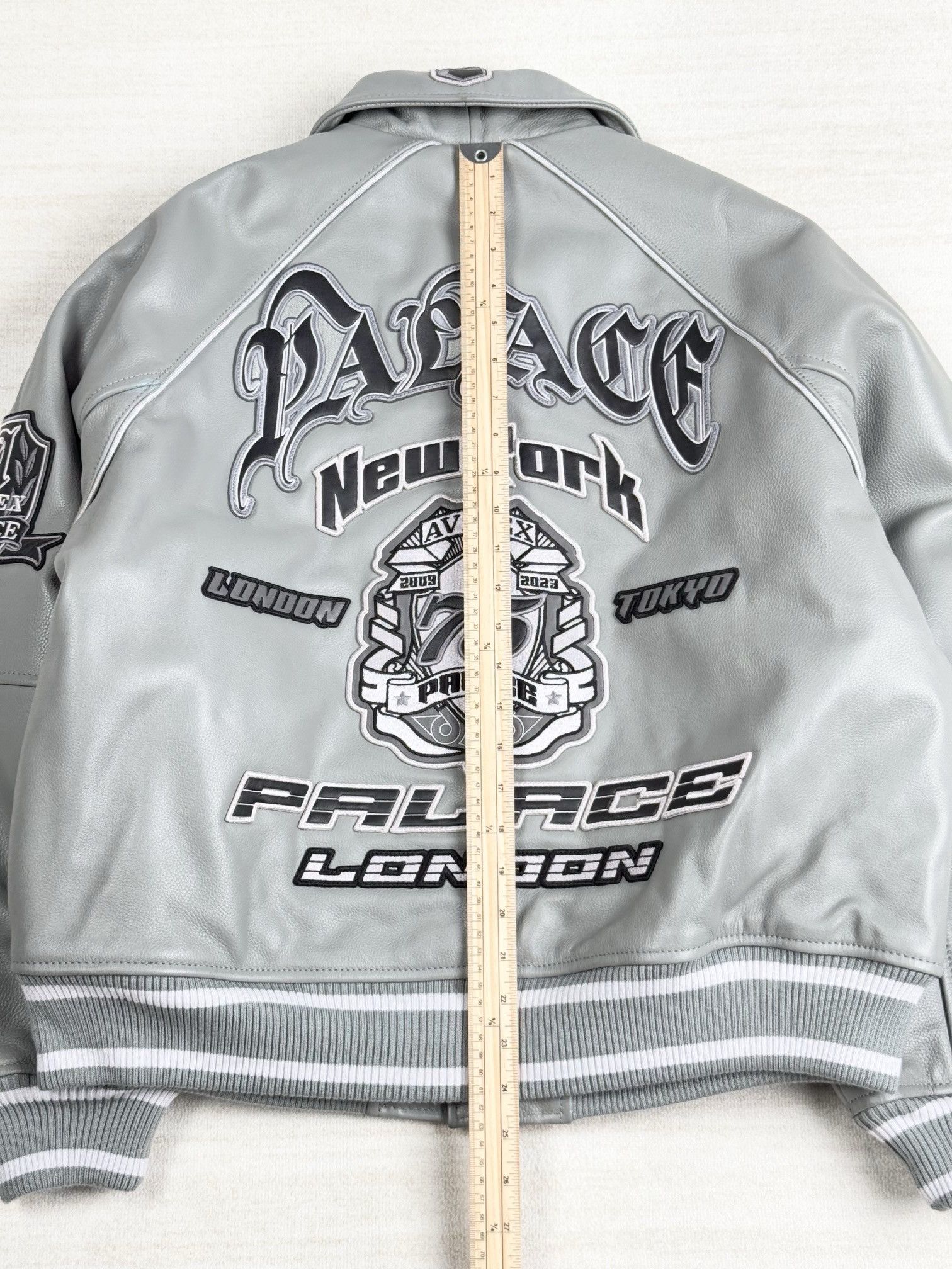 Avirex × Palace palace avirex leather jacket Size US S / EU 44-46 / 1 - 8 Thumbnail
