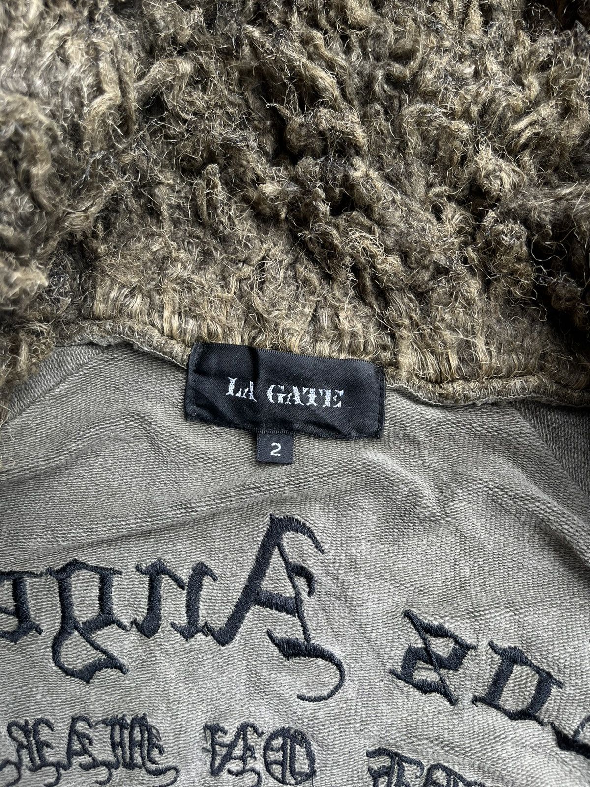 Japanese Brand VTG LA GATE INDIAN JAPANESE FUR HOODIE IFSIXWASNINE STYLE Size US M / EU 48-50 / 2 - 19 Thumbnail