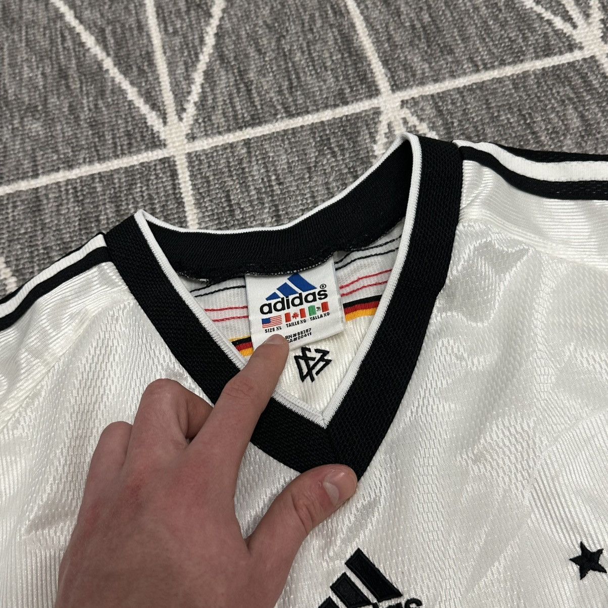 Vintage vintage adidas Deutschland soccer jersey 90s Size US XL / EU 56 / 4 - 5 Thumbnail