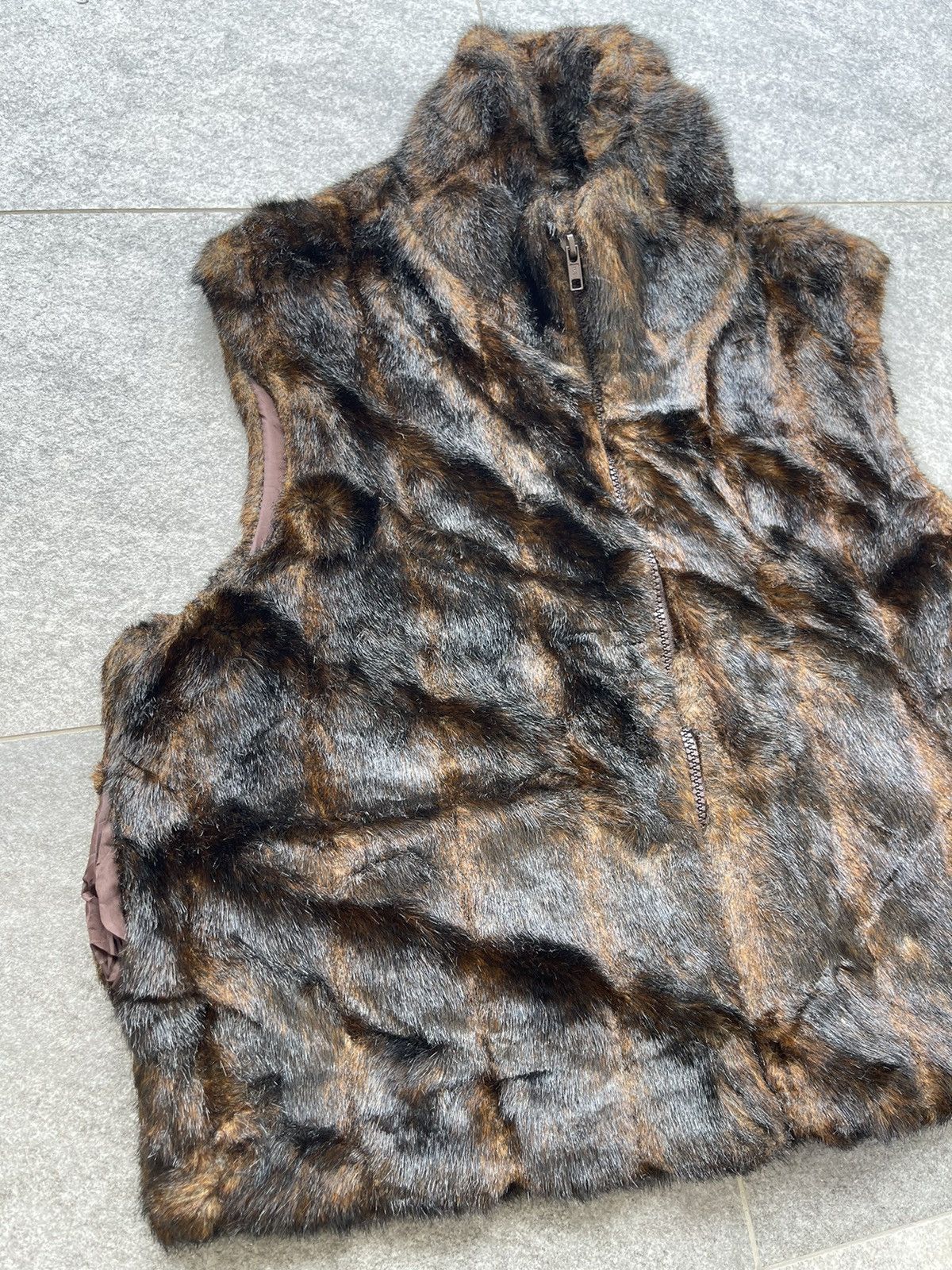 Japanese Brand × Vintage Vintage Atelier Faux Fur Vest Jacket Size L / US 10 / IT 46 - 4 Thumbnail