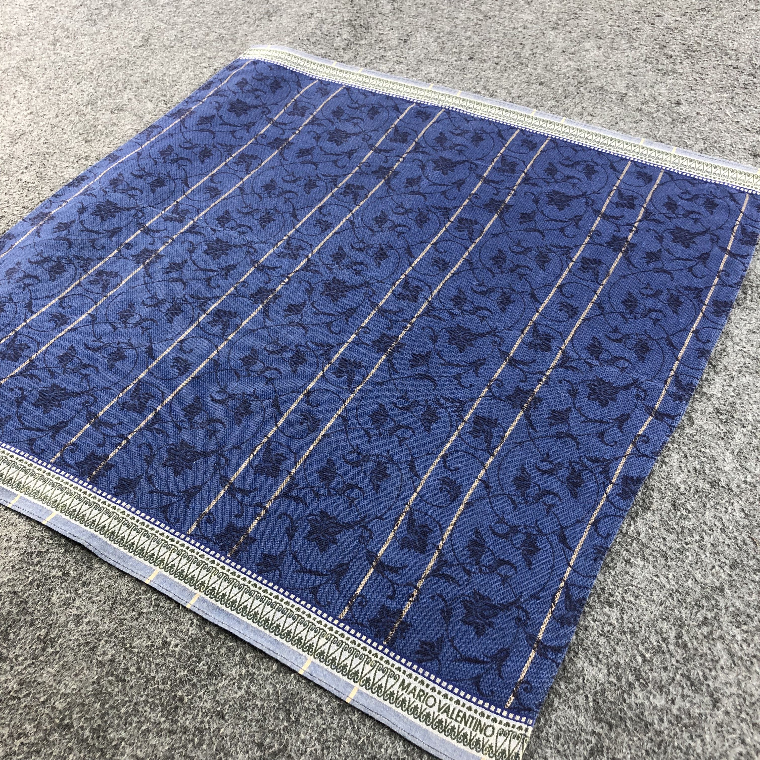 Mario Valentino × Vintage Mario Valentino Handkerchief Neckerchief Bandana H1399 Size ONE SIZE - 4 Thumbnail