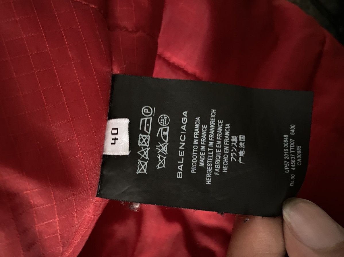 Balenciaga Balenciaga puffer with an hybrid scarf red Size US XXS / EU 40 - 7 Thumbnail