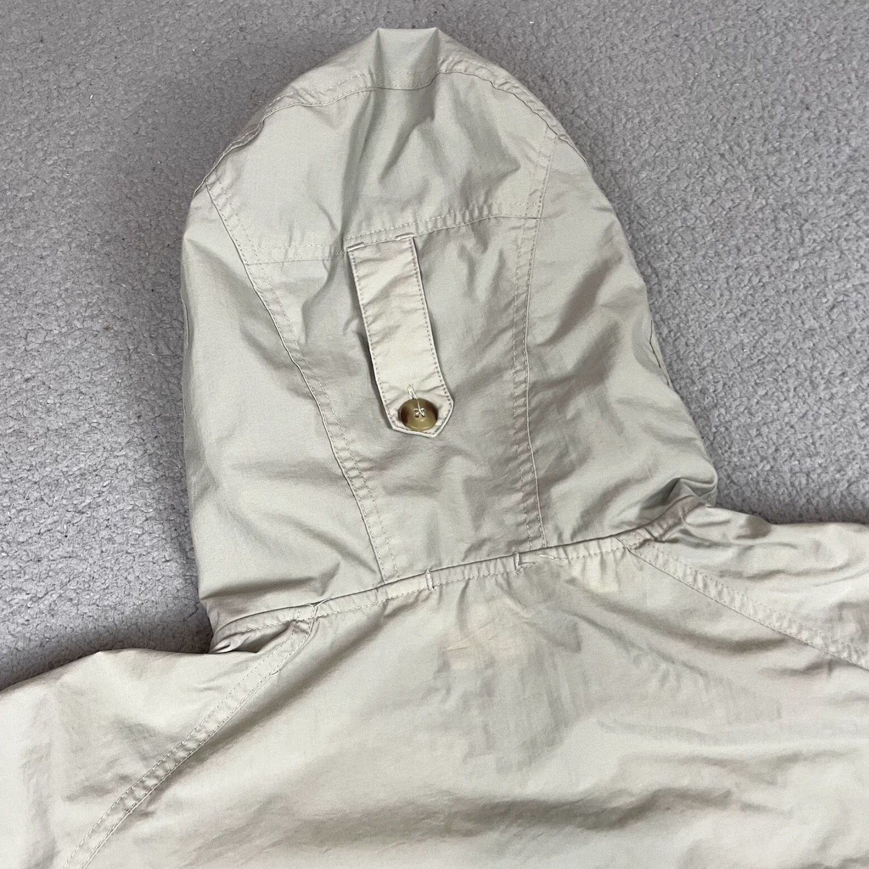 KangaROOS **Columbia Windbreaker Henley Pullover Womens Large Beige** User: **Columbia Windbreaker Henley Pullover Women's Large Beige** Size L / US 10 / IT 46 - 6 Thumbnail