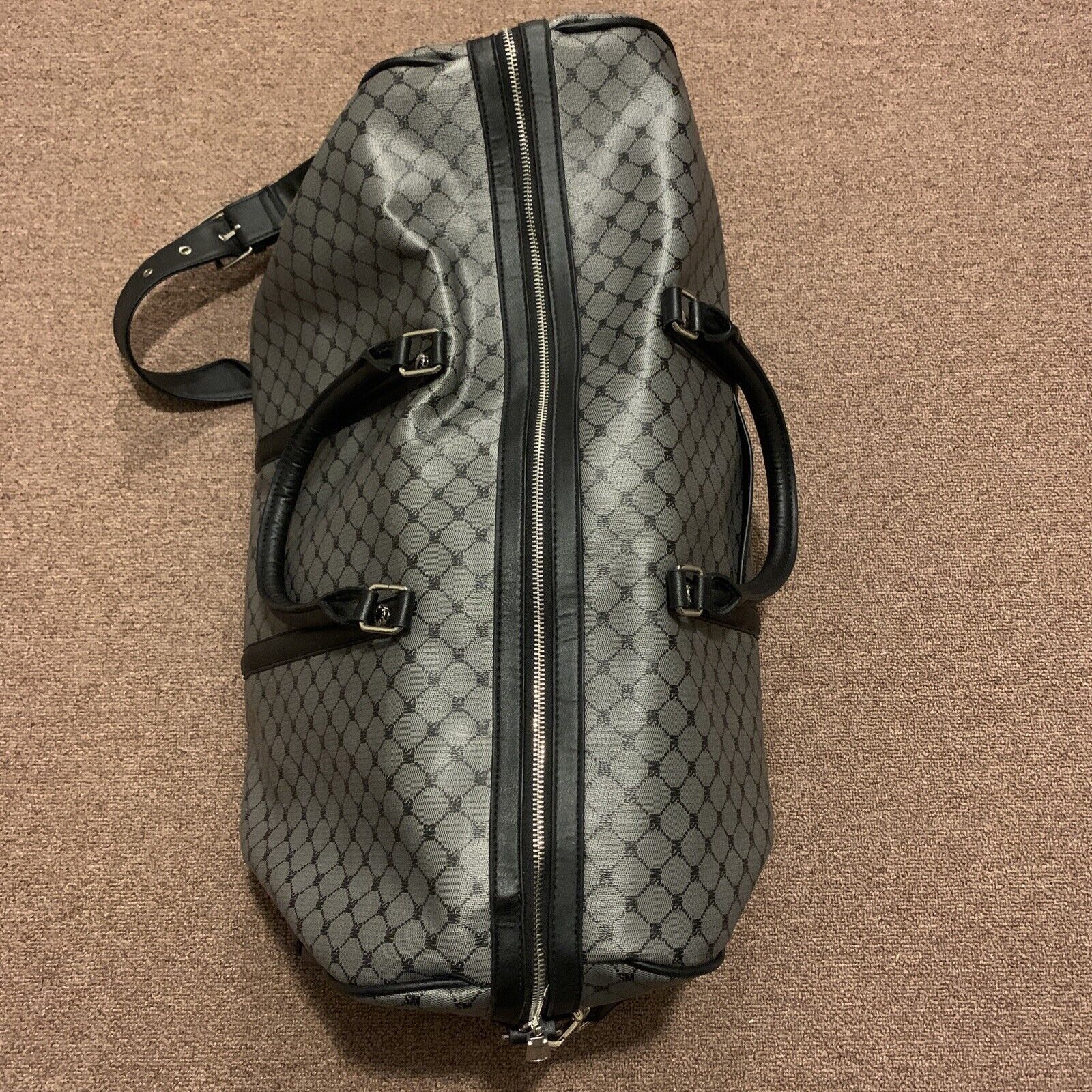 Steve Madden STEVE MADDEN CARRY DUFFLE BAG BLACK DESIGNER LOGO GYM TOTE Size ONE SIZE - 6 Thumbnail
