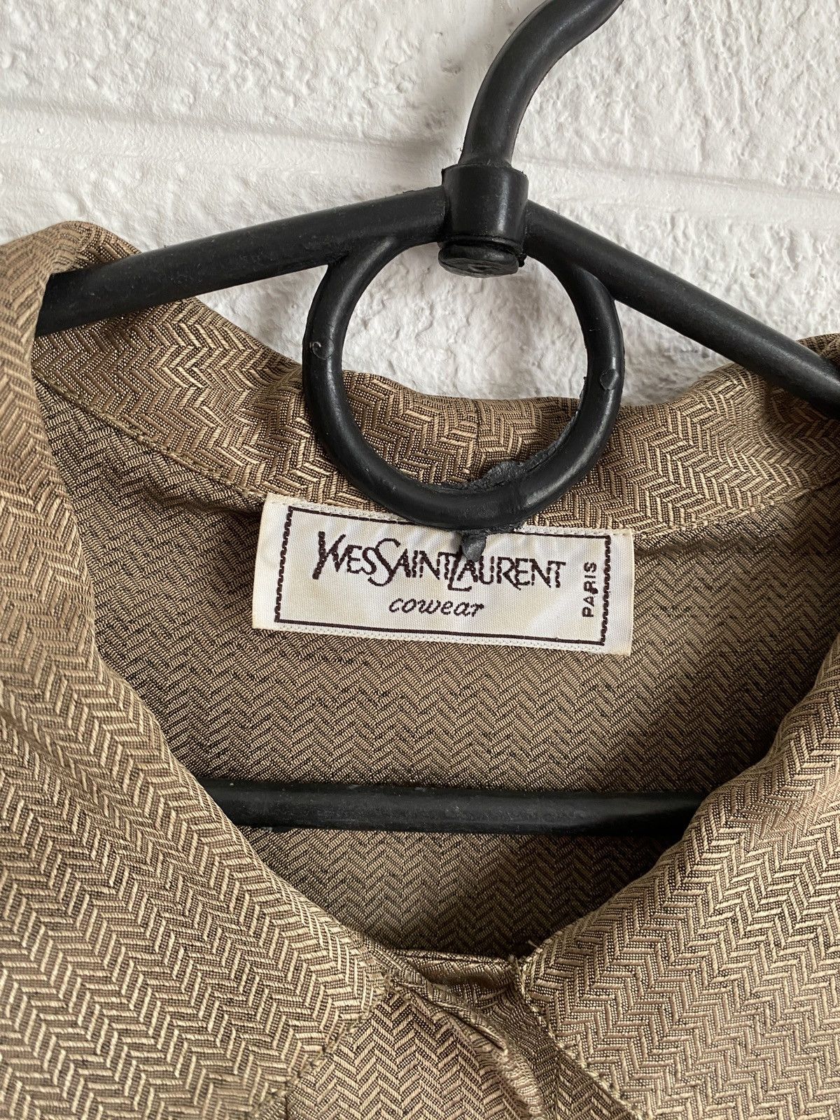 Vintage × Yves Saint Laurent Vintage Yves Saint Laurent Cowear Blouse Polyester Shirt Size M / US 6-8 / IT 42-44 - 11 Thumbnail