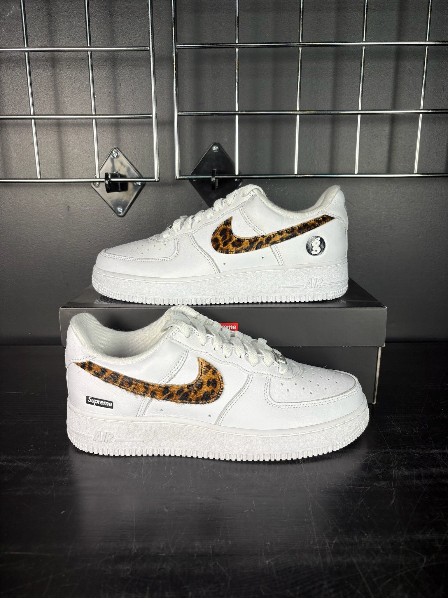 Supreme Nike Air Force 1 Low x Supreme x GOODENOUGH - Size 8.5 Size US 8.5 / EU 41-42 - 1 Thumbnail