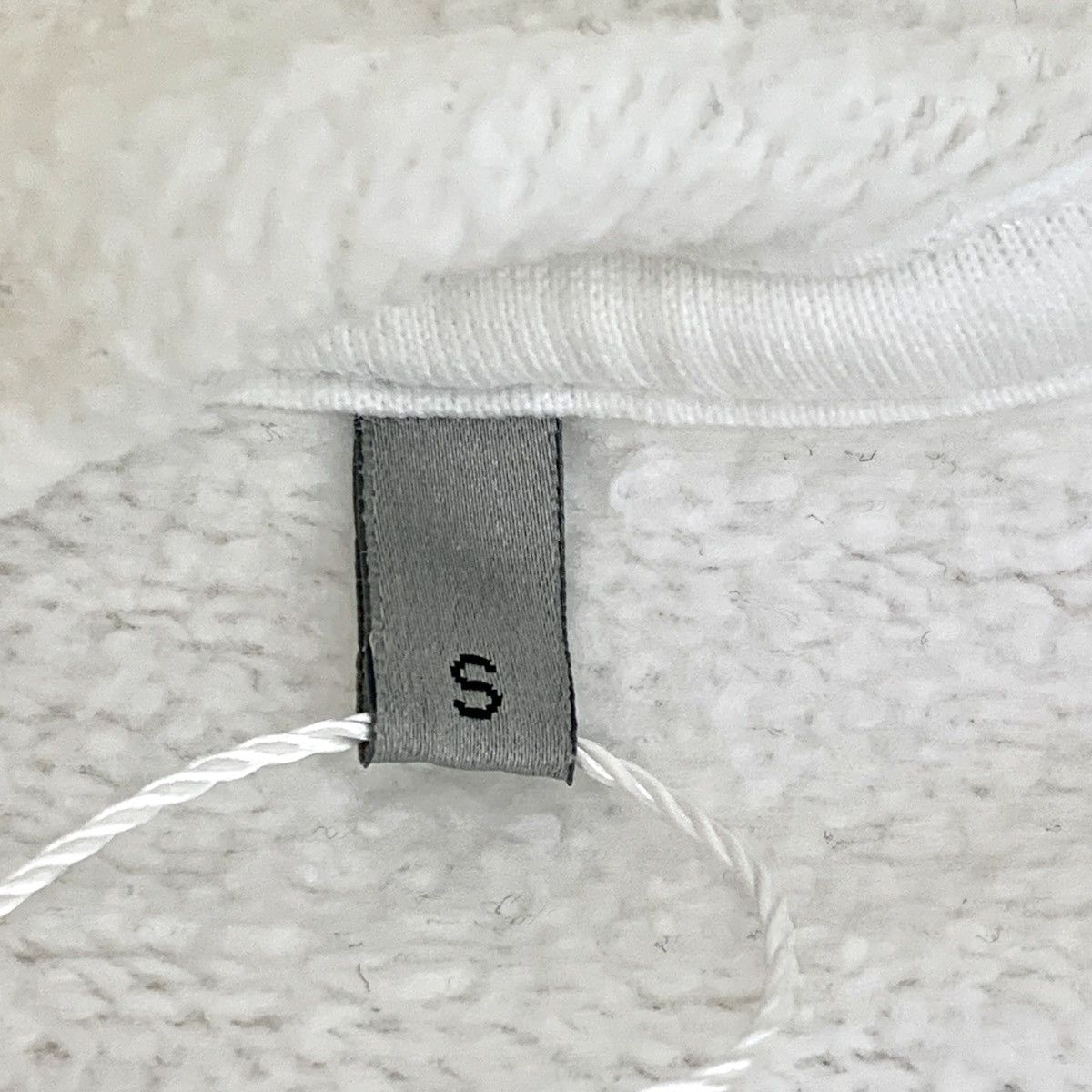 Dior Dior White Letter Embroidered Cotton Hooded Sweatshirt K26WX Size US S / EU 44-46 / 1 - 7 Thumbnail