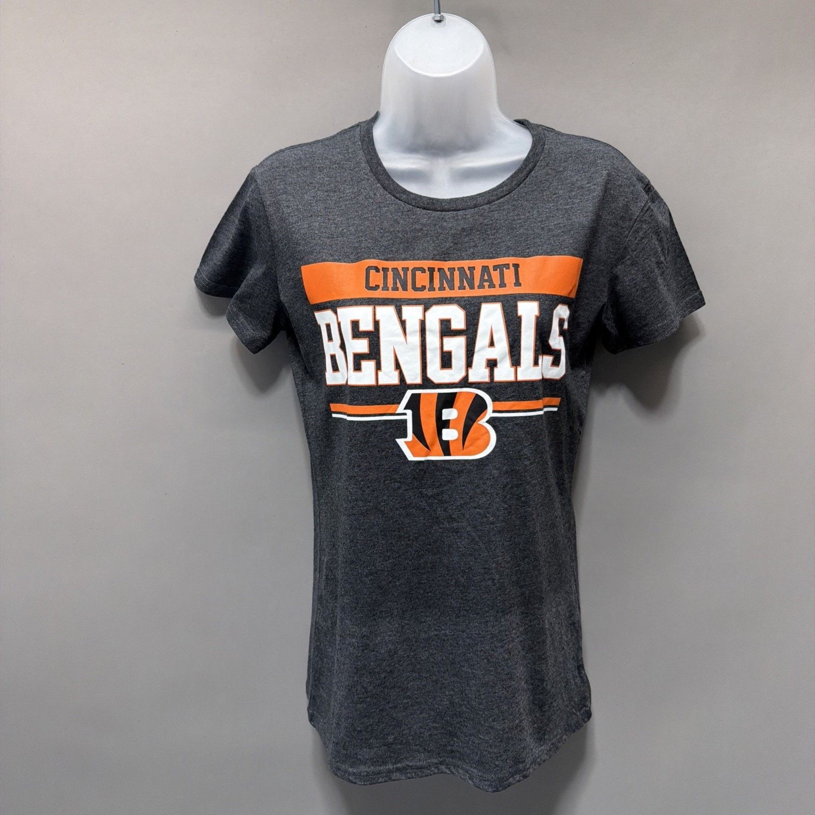 NFL Cincinnati Bengals NFL Grey NFL Tshirt Women’s Size S New Size US S / EU 44-46 / 1 - 1 Thumbnail