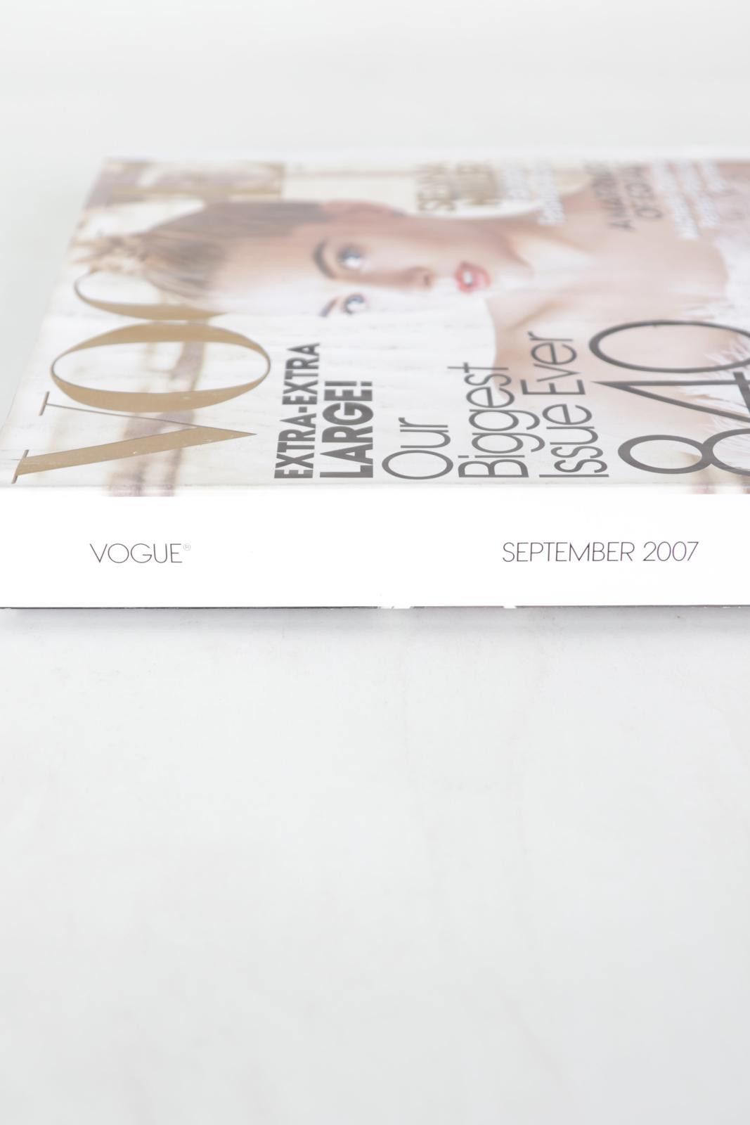 Vogue 07' Vogue September Sienna Miller Magazine Size ONE SIZE - 2 Thumbnail