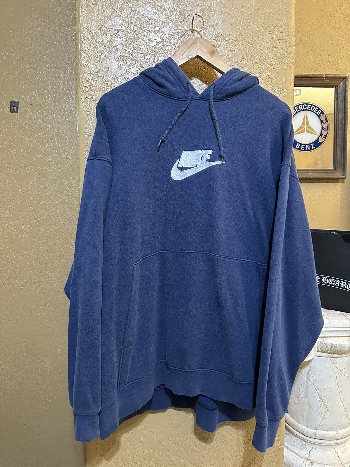 Nike 📌 faded vintage Nike Center Swoosh hoodie Size US XL / EU 56 / 4 - 1 Thumbnail