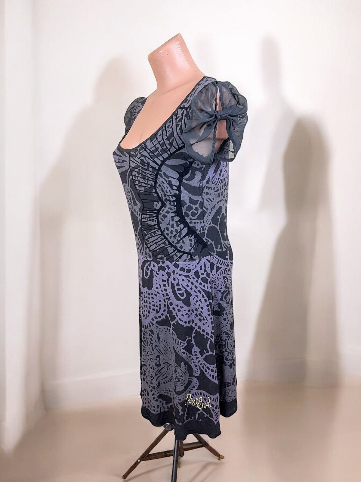 Desigual Desigual dress size S Size S / US 4 / IT 40 - 5 Thumbnail