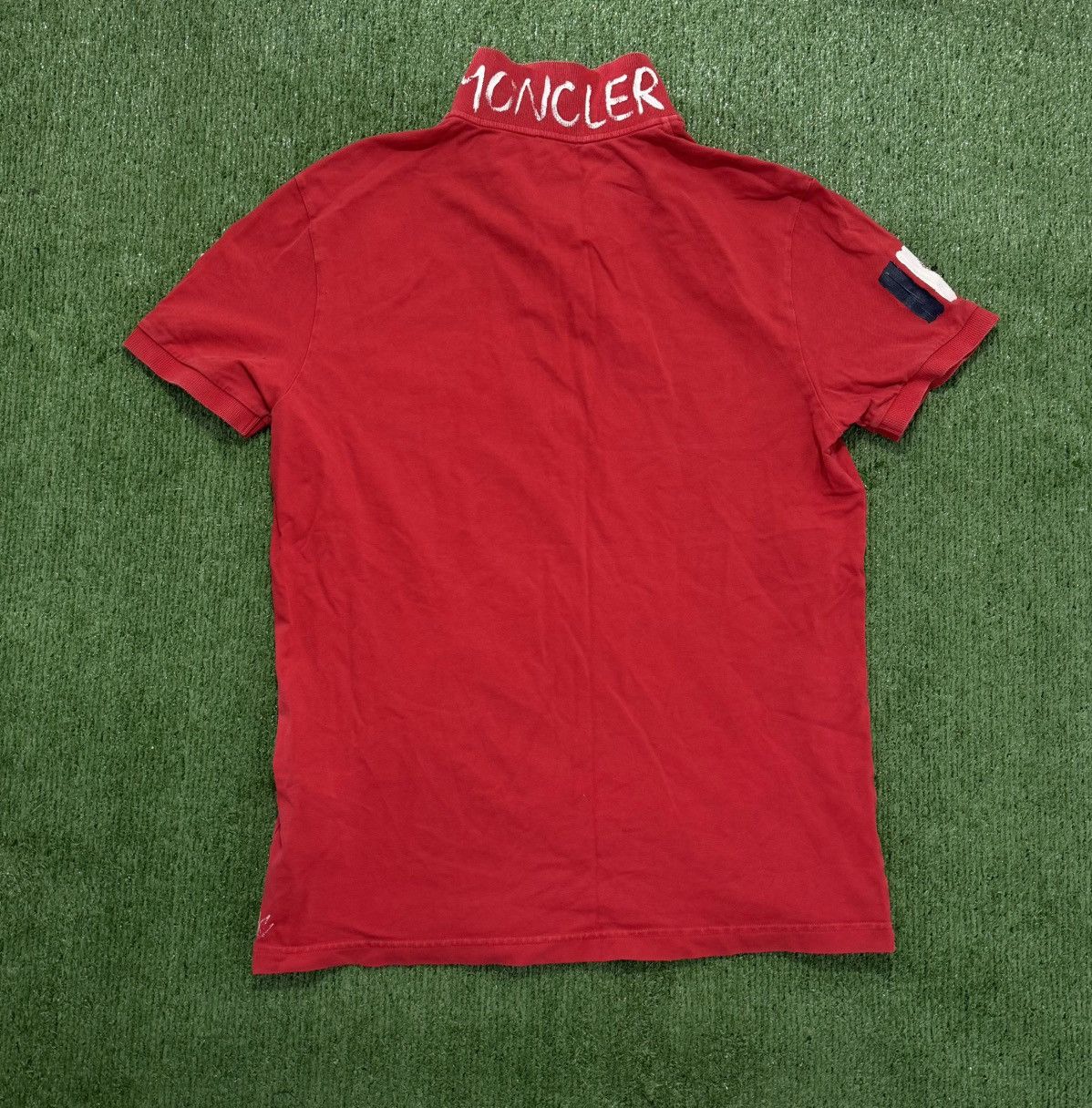Moncler Moncler Polo Manglia Manica Corta Red Size US L / EU 52-54 / 3 - 2 Thumbnail