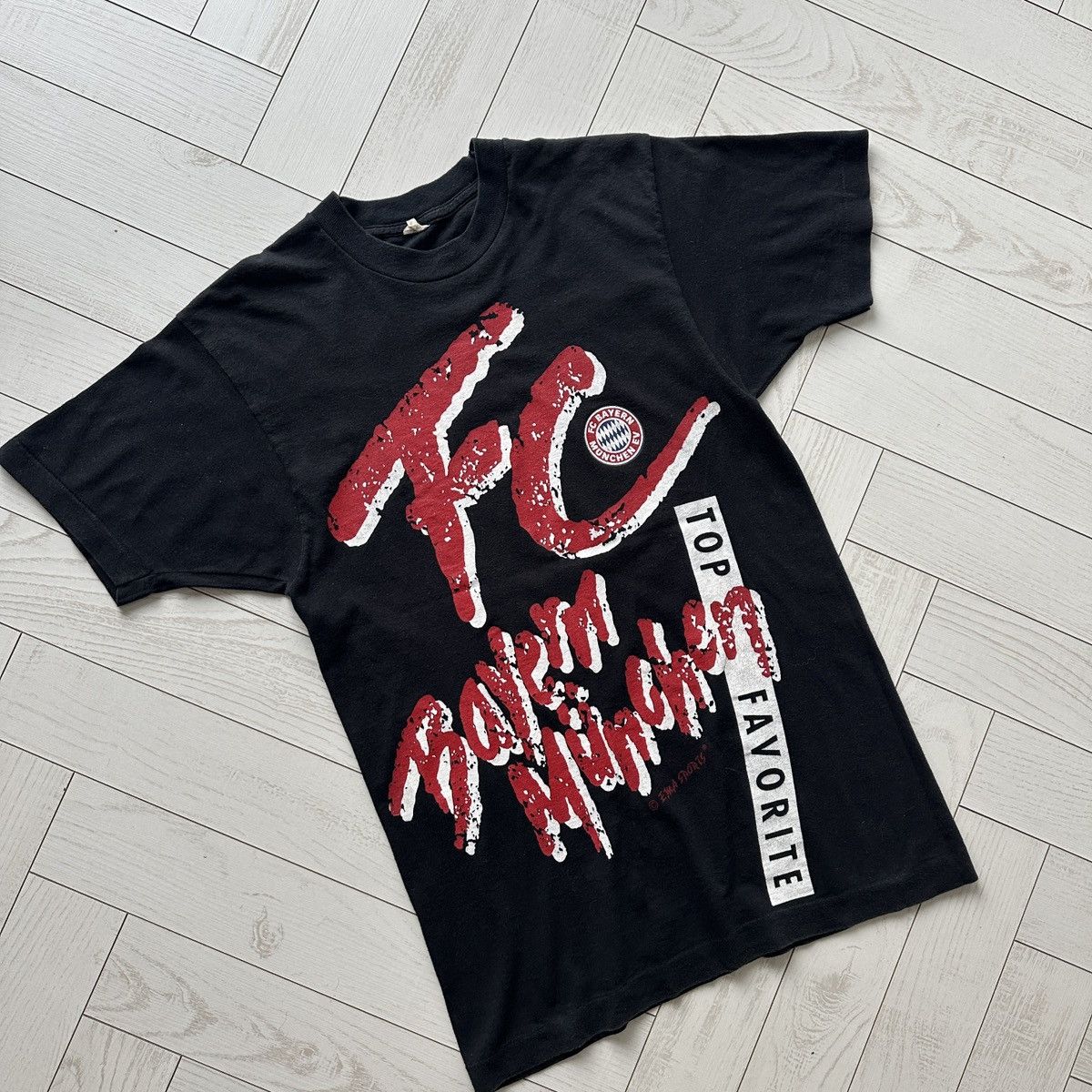 Vintage Vintage 90s Bayern Munchen official tee single soccer y2k og Size US M / EU 48-50 / 2 - 3 Thumbnail
