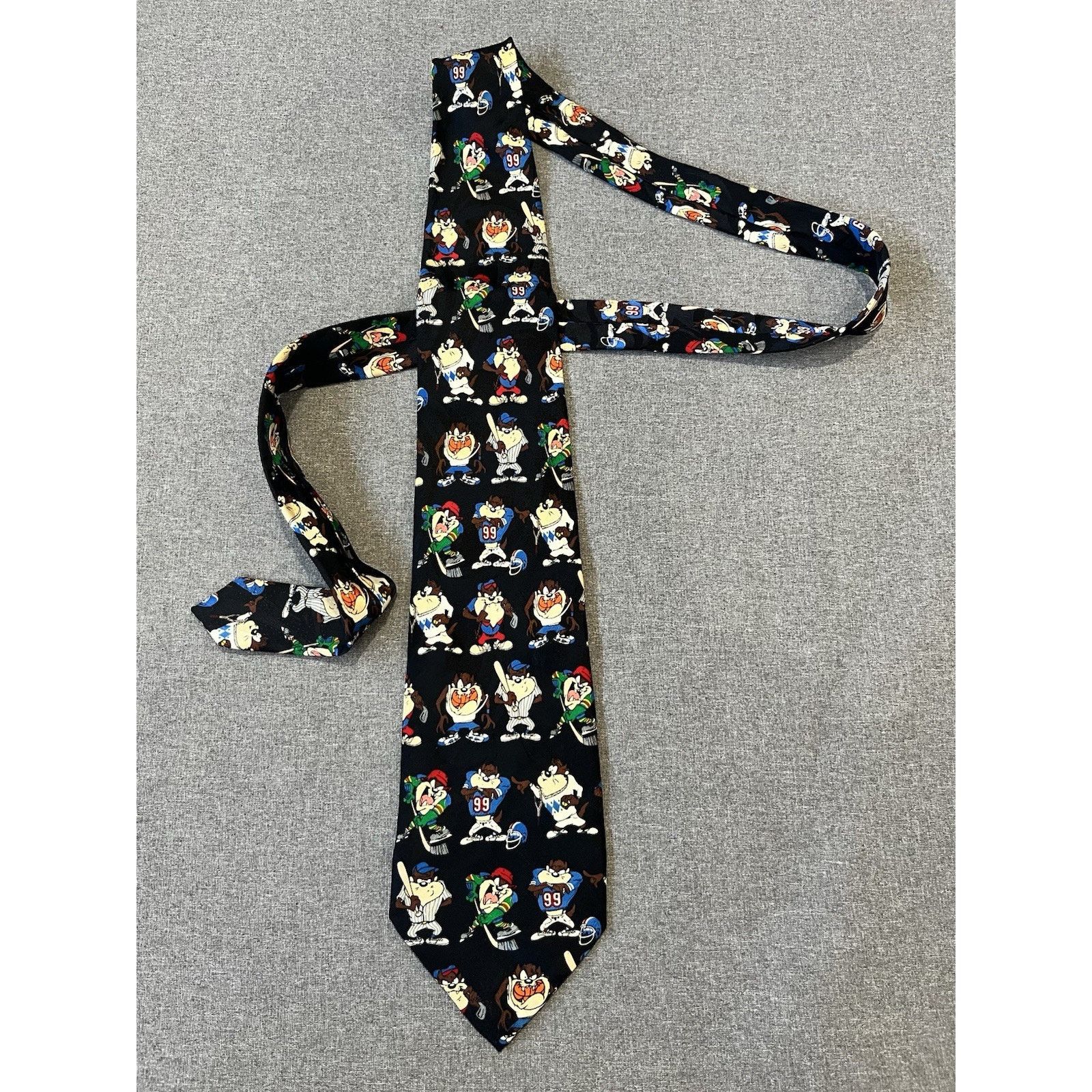 Other Looney Tunes Tasmanian Devil Sports Theme Necktie Taz Size ONE SIZE - 1 Thumbnail