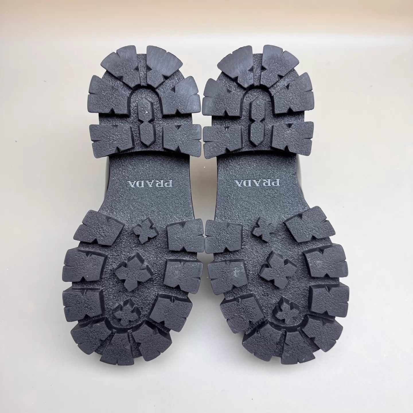 Prada Prada Women's Black Patent Platform Gear Shoe 95 New 36.5 Size US 6 / IT 36 - 6 Thumbnail